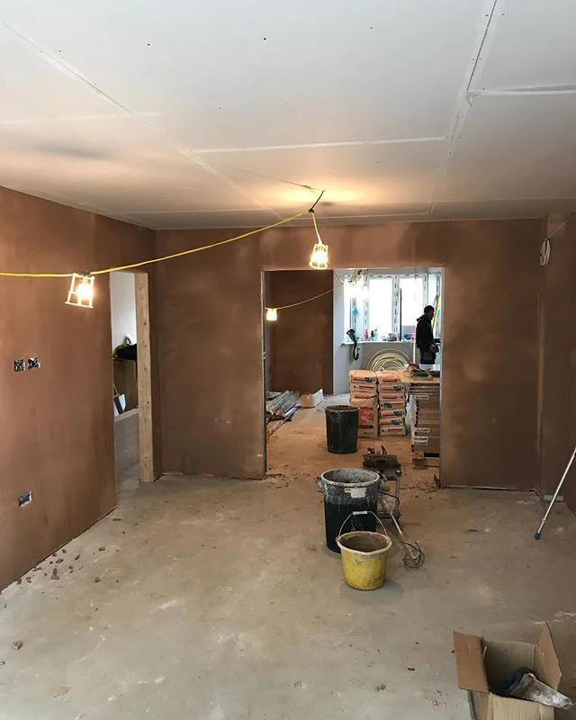 The skimming has started!
.
.
.
.
.
#JRPCDevelopments #architecture #architectureporn #photooftheday #architecturelovers #architecturalphotography #propertydevelopment #newbuild #semidetachedhouse #semidetached #skimming #gettingcloser