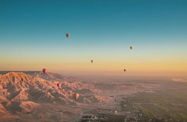 Luxor, Egypt..
. 
Today, I don&rsquo;t think I can put into words it was one of the best experiences. I've done hot air ballooning before in Australia and India but Luxor Egypt WOW, over 25 balloons all set off before the sunrise over the Valley of K