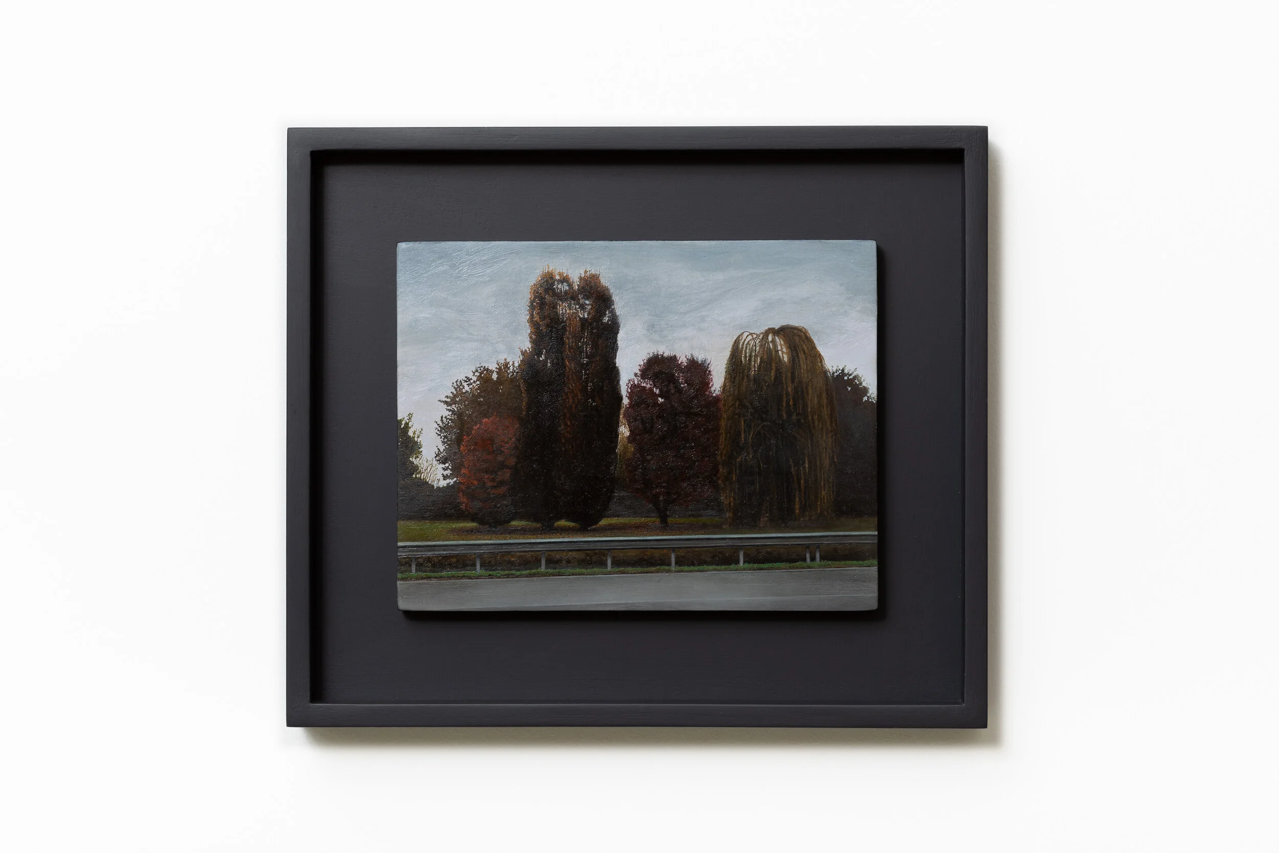 Davanti casa #2, 2017, tempera all'uovo e olio su tavola, 17 x 23 cm