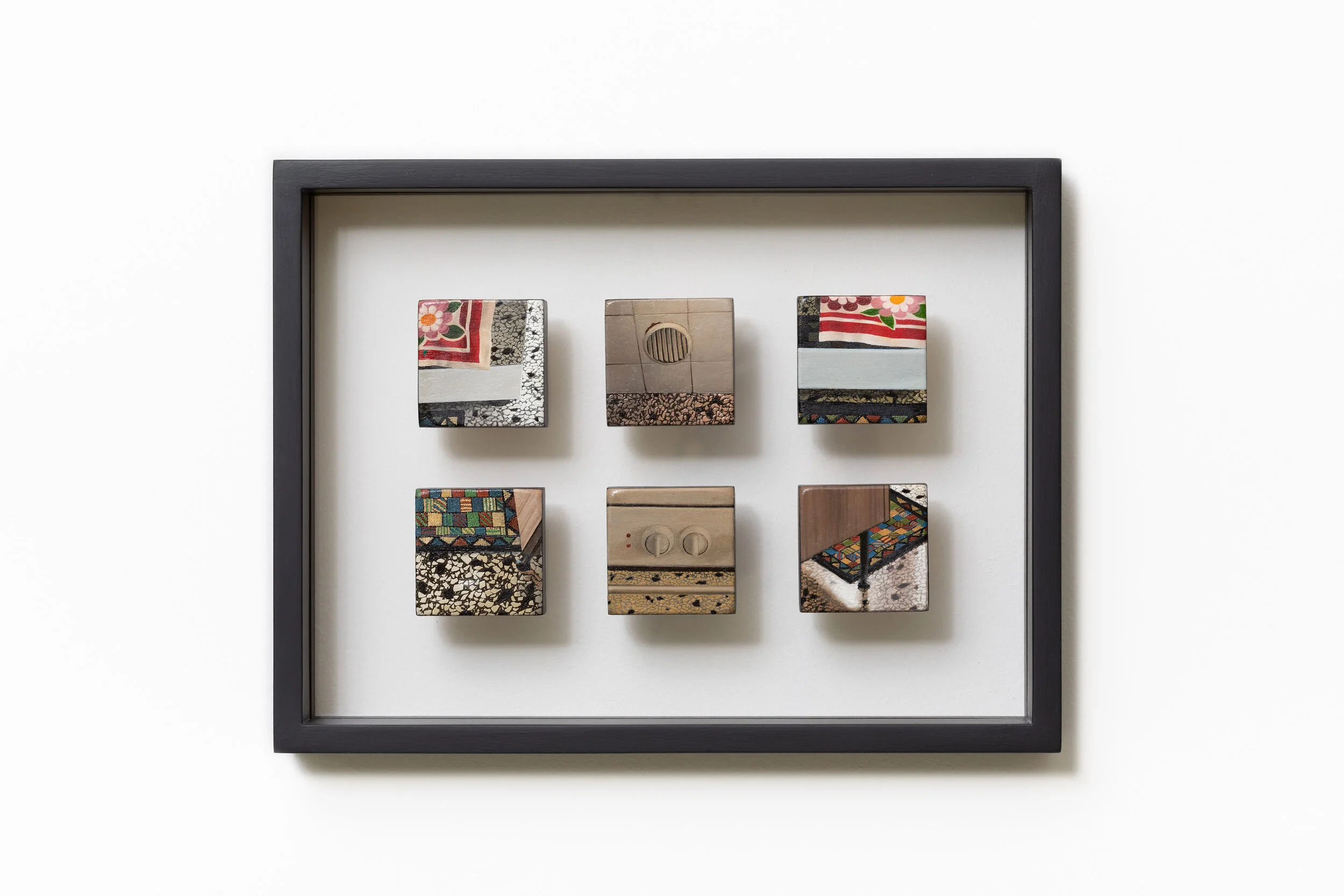 Home #4, 2014, olio su tavola, 6 elementi 4,5 x 4,5 cm cadauno