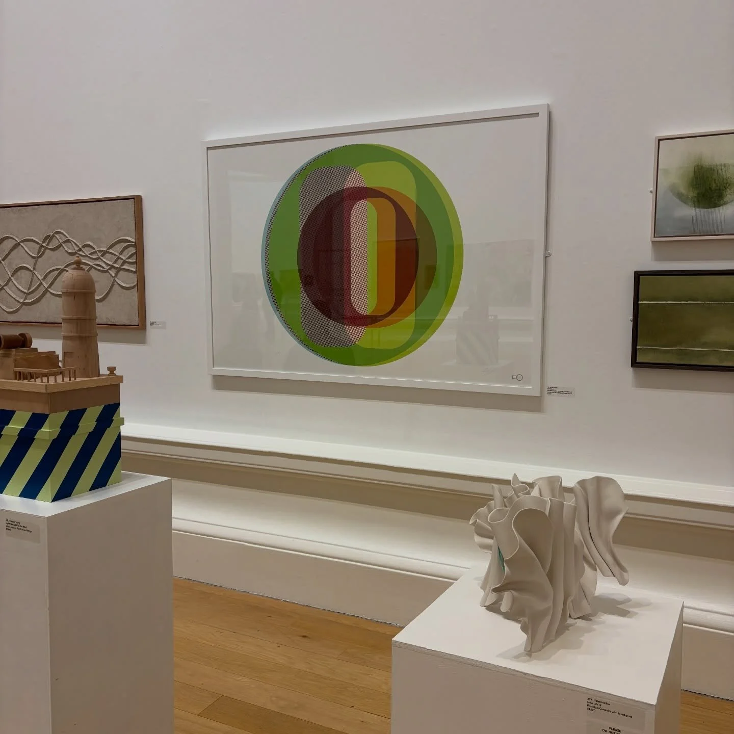 So delighted to have been awarded the @uprightgallery award for Outstanding Artwork Award at @visualartsscotland &lsquo;The Thread That Pulls&rsquo; exhibition - what an honour and thank you so much.  Huge congratulations to @visualartsscotland on an