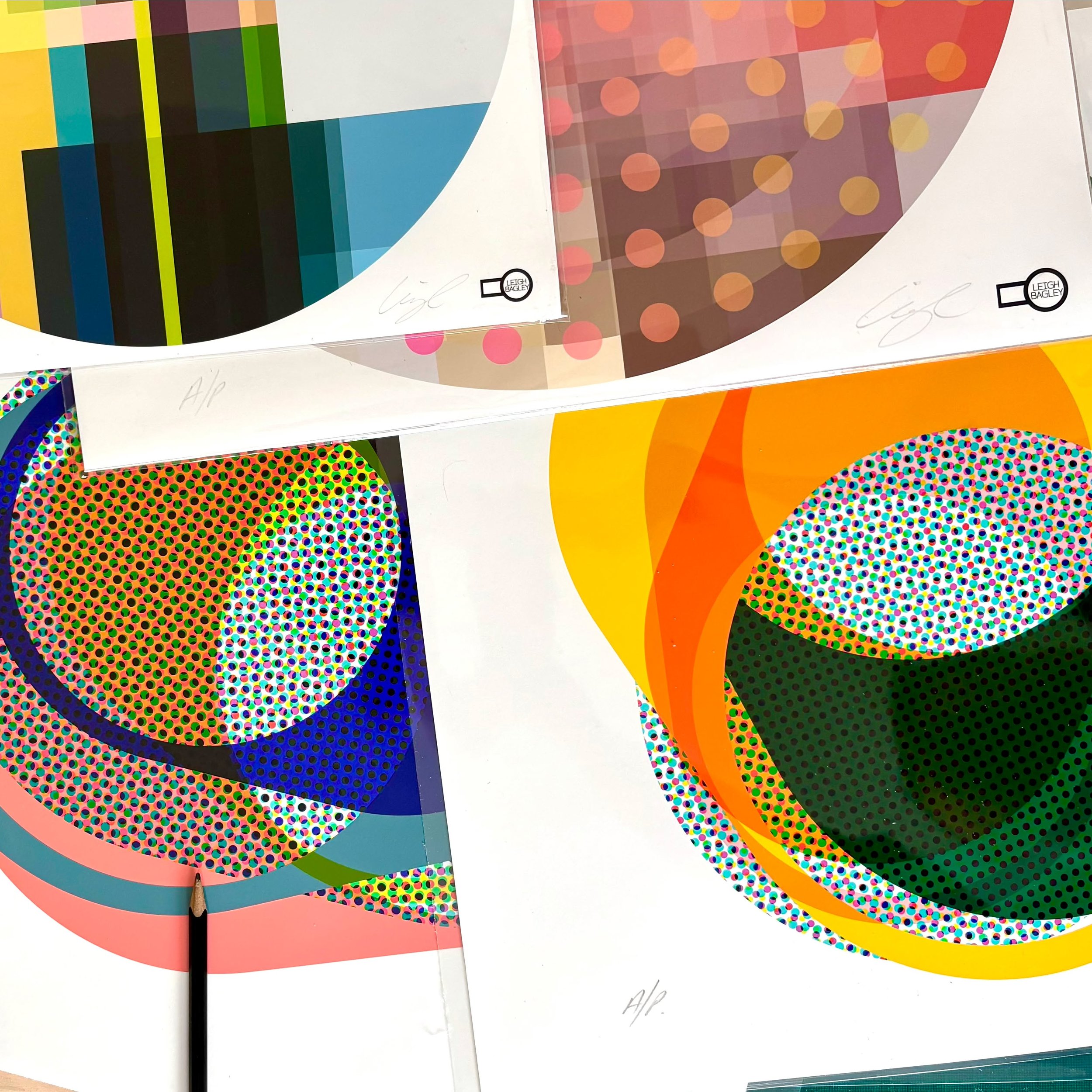 Hey, US design lovers &mdash; did you know my prints are made in the USA?

If you&rsquo;ve had your eye on one of my prints, here&rsquo;s a little reason to make it yours!

My prints are produced in the USA for US orders, so there&rsquo;s no internat