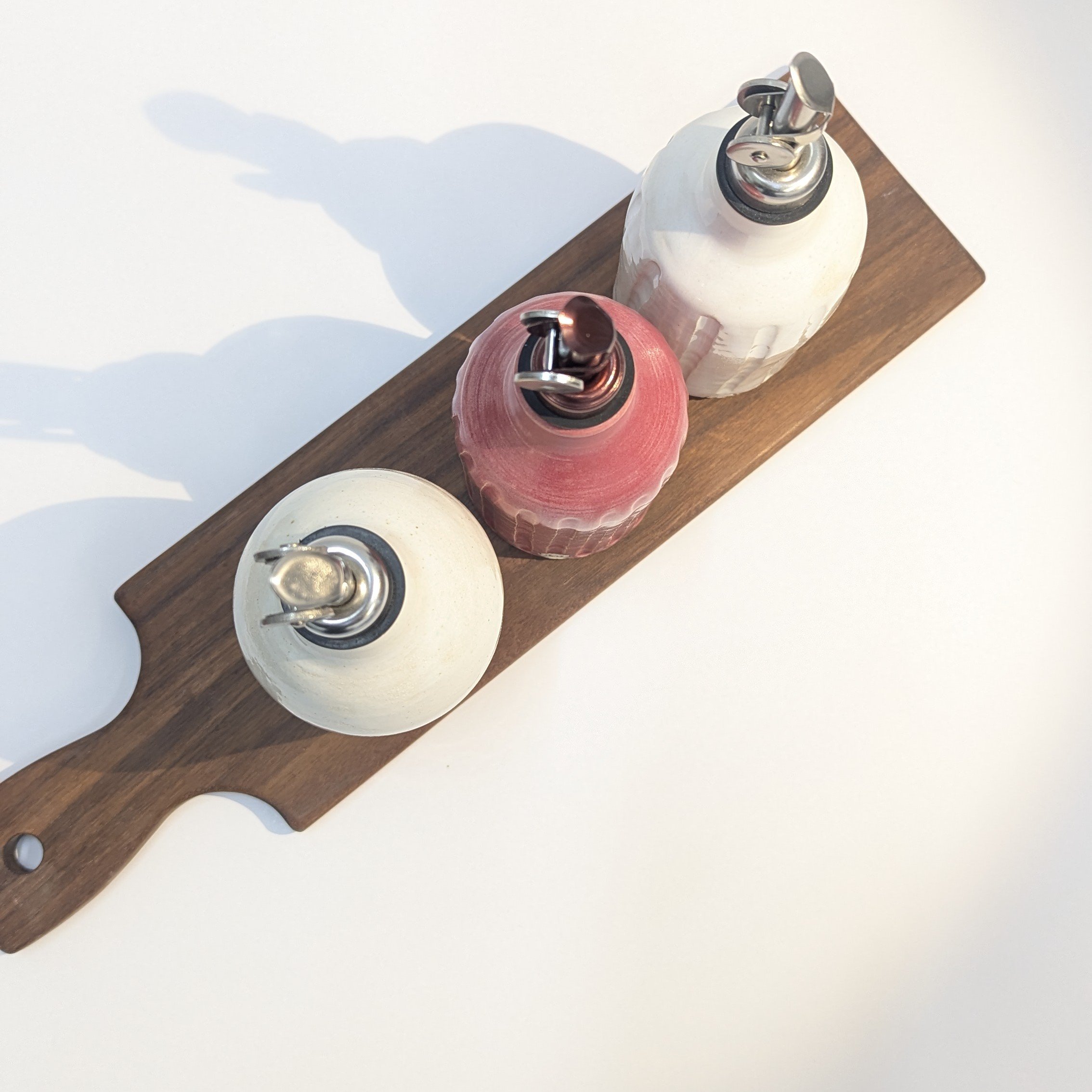 Oil Container with pouring spout