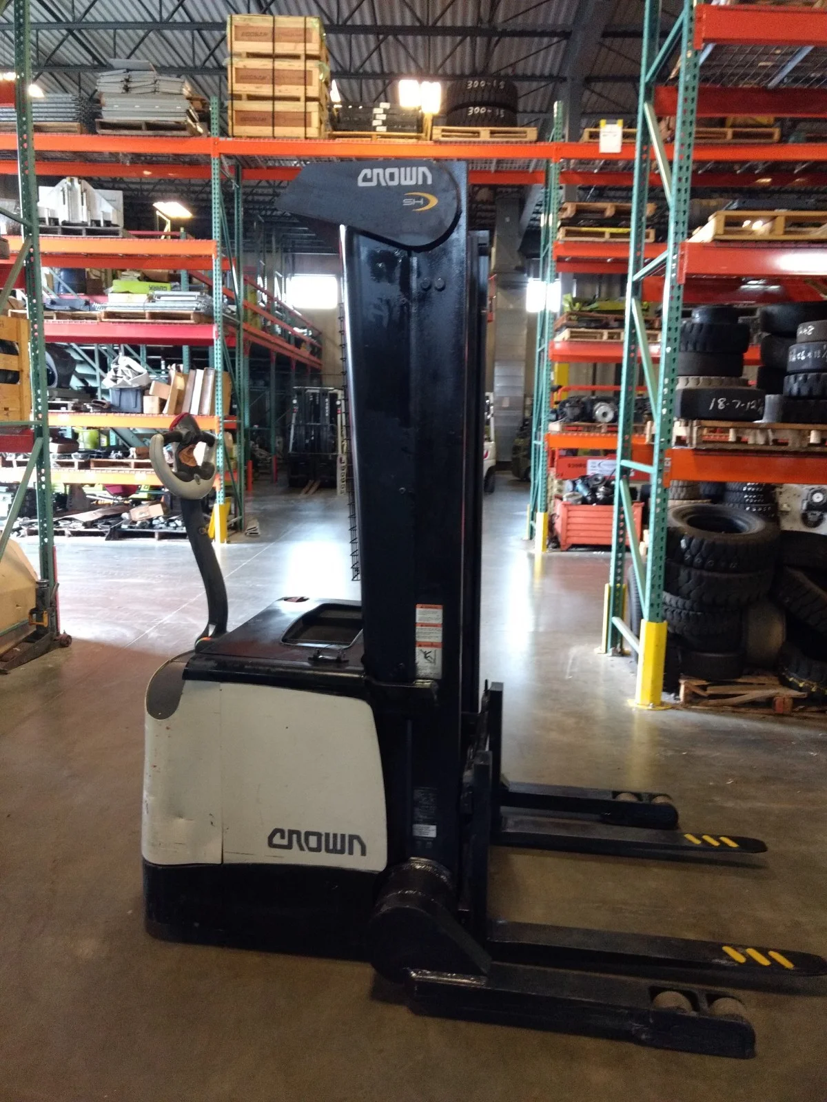 Forklifts of Minnesota, Inc.Used Forklifts, Telehandlers, Scissor