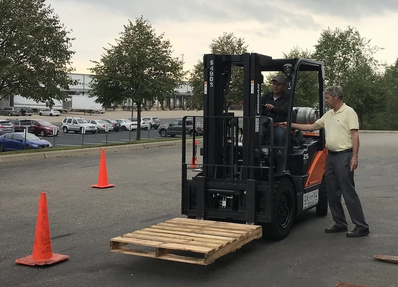 Forklifts of Minnesota, Inc.-Operator Training Classes