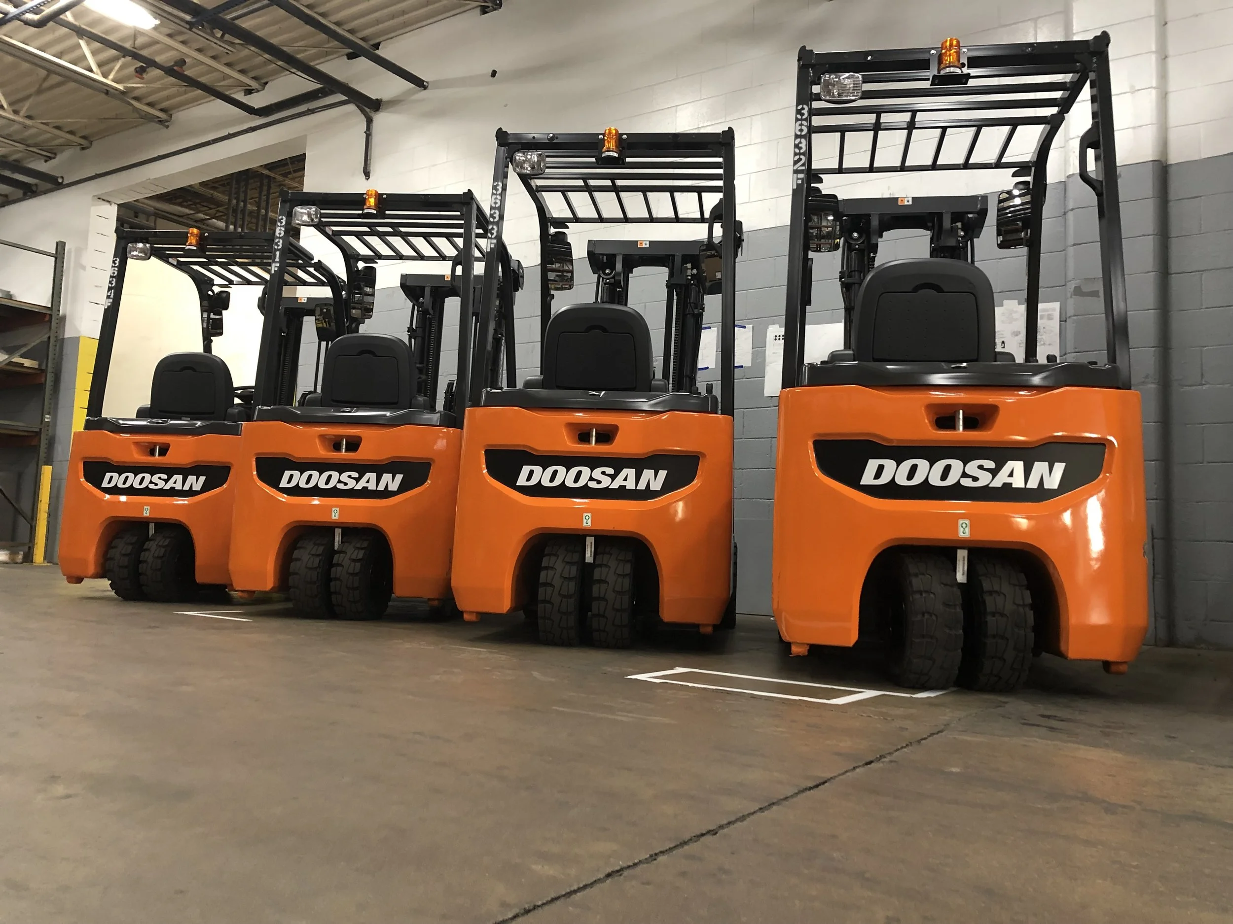 Forklifts of Minnesota, Inc.Forklift Equipment Specials