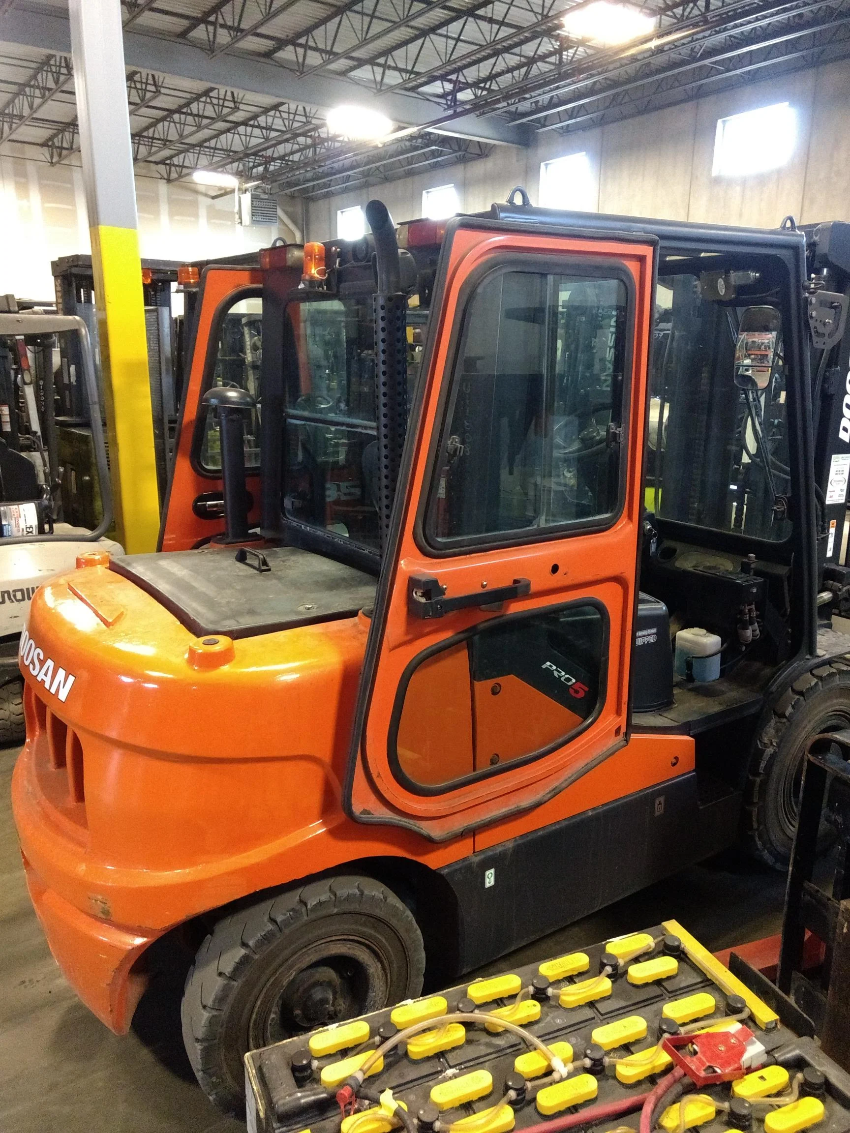 Forklifts of Minnesota, Inc.Used Forklifts, Telehandlers, Scissor Lifts, etc.