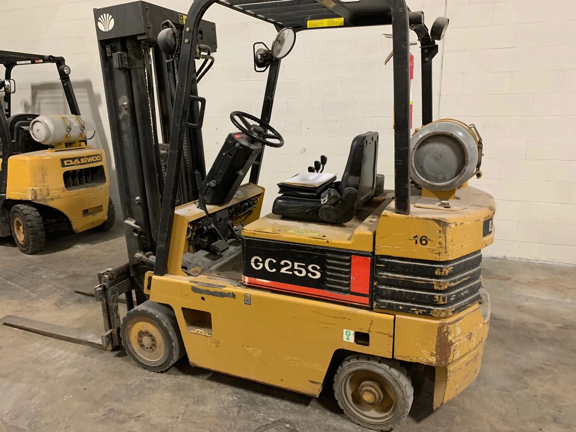 Forklifts of Minnesota, Inc.Used Forklifts, Telehandlers, Scissor Lifts, etc.