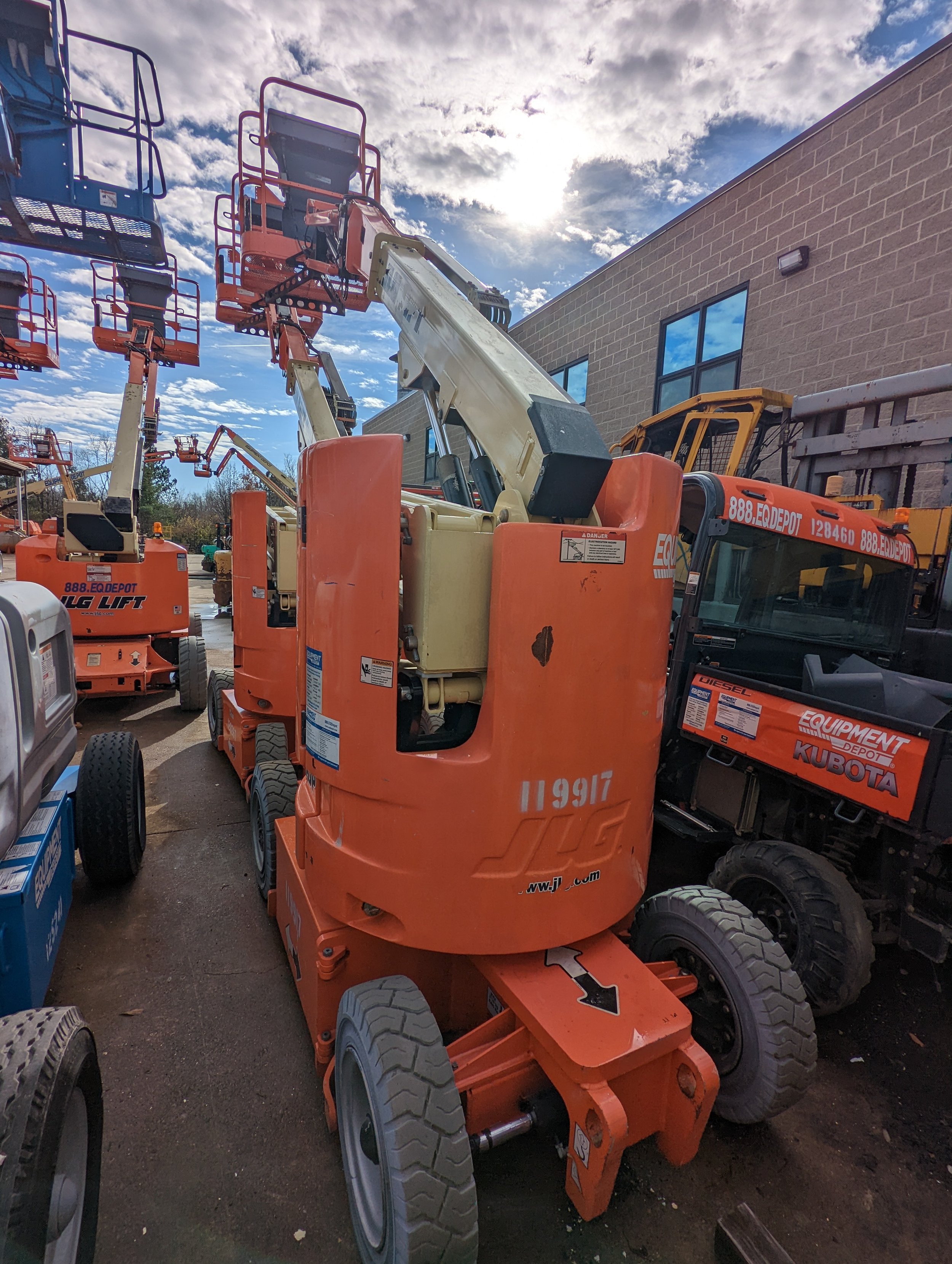 2015 JLG E300AJPN - $44,980.00 — Forklifts of Minnesota