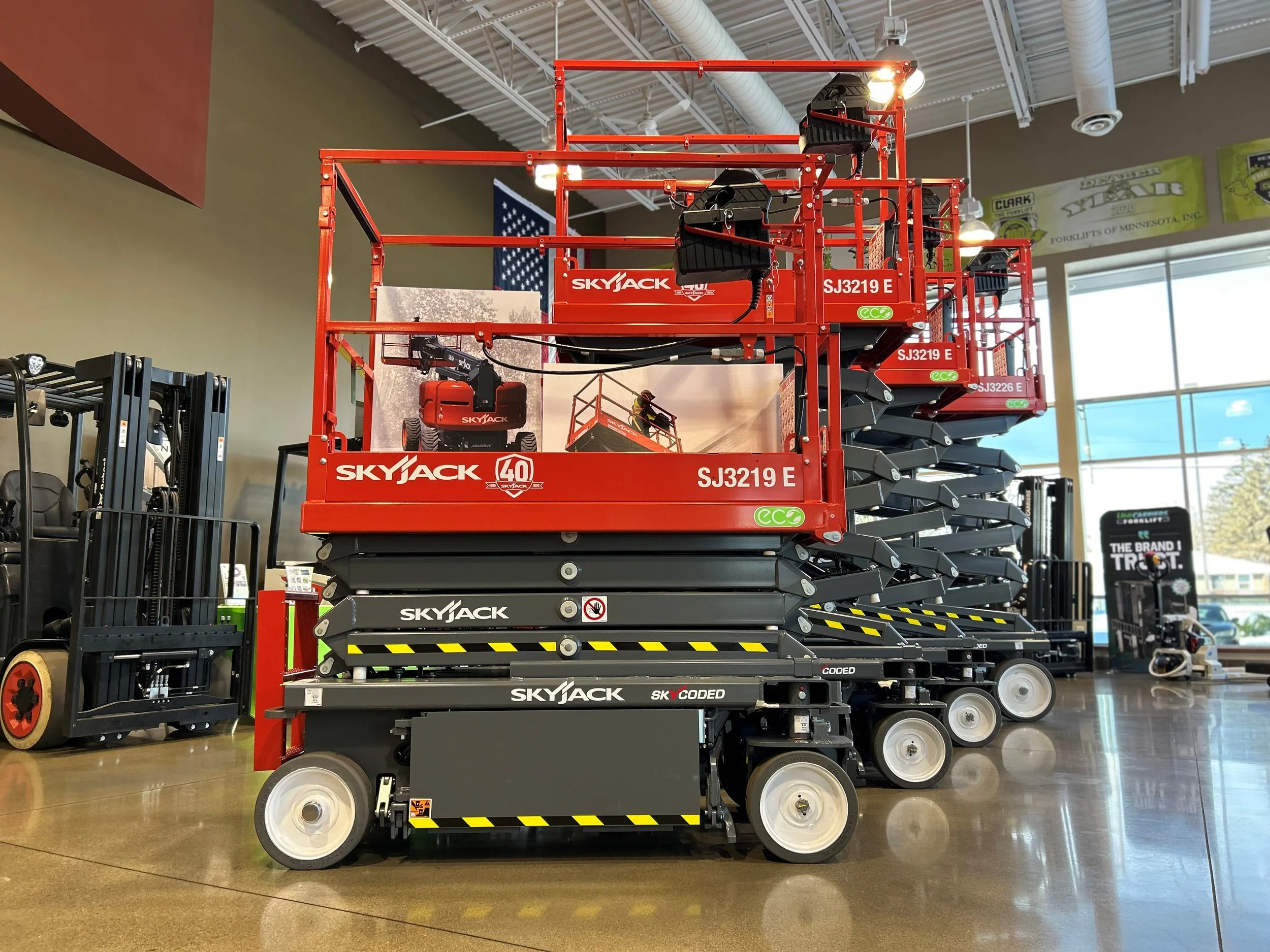 New SkyJack SJ3219 E