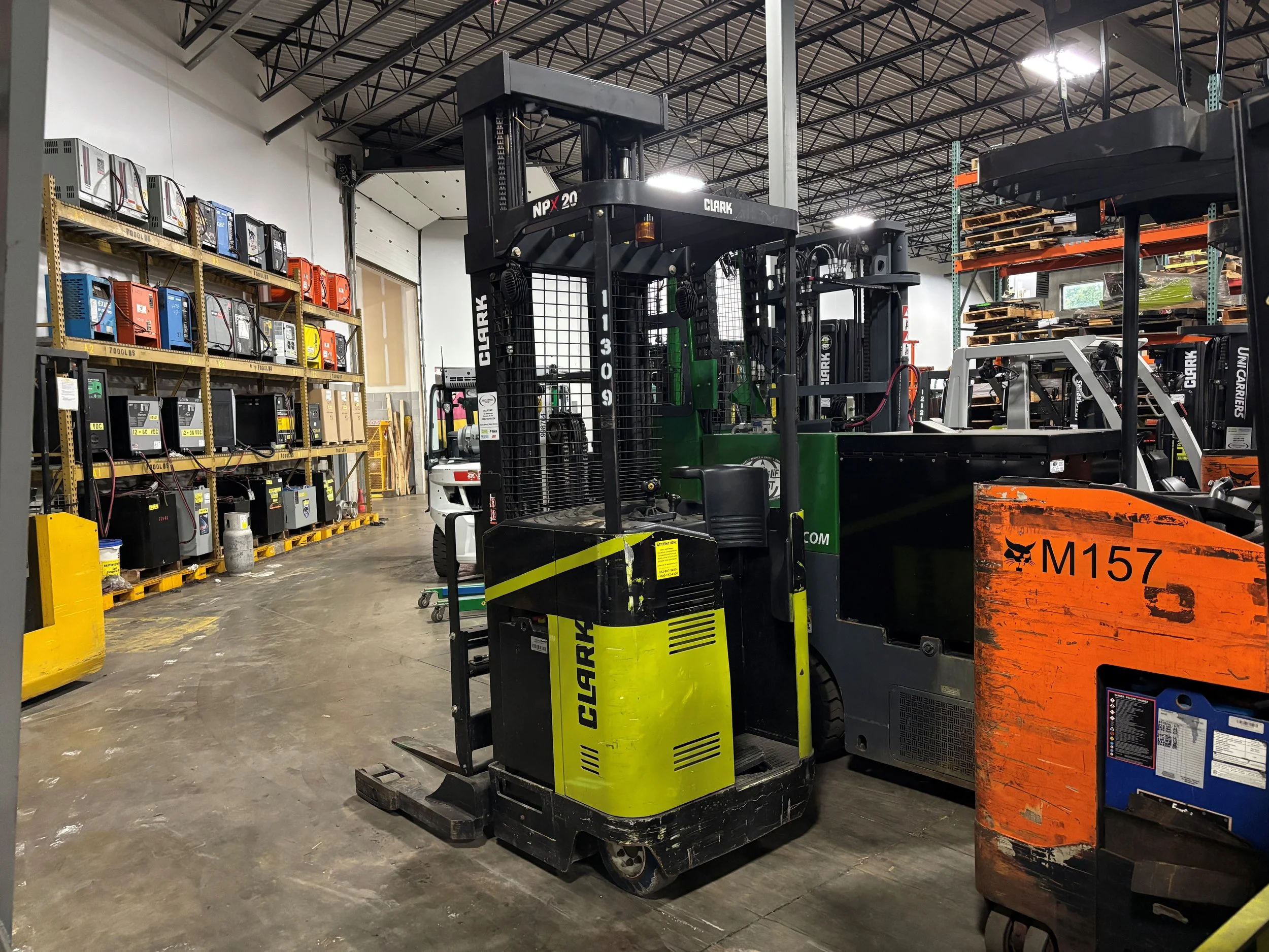 2016 CLARK NPX20 - $27,450