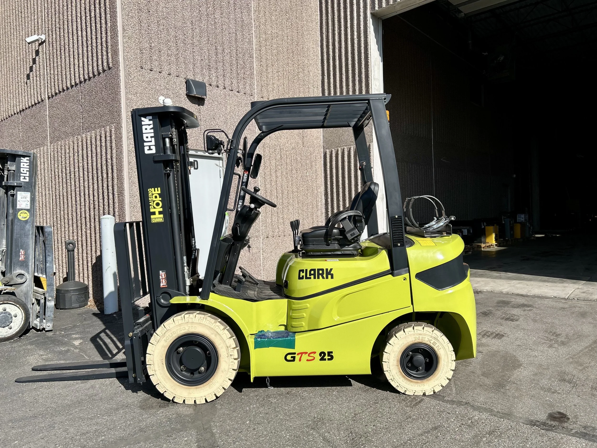 NEW CLARK GTS25 (Pic #1).jpeg