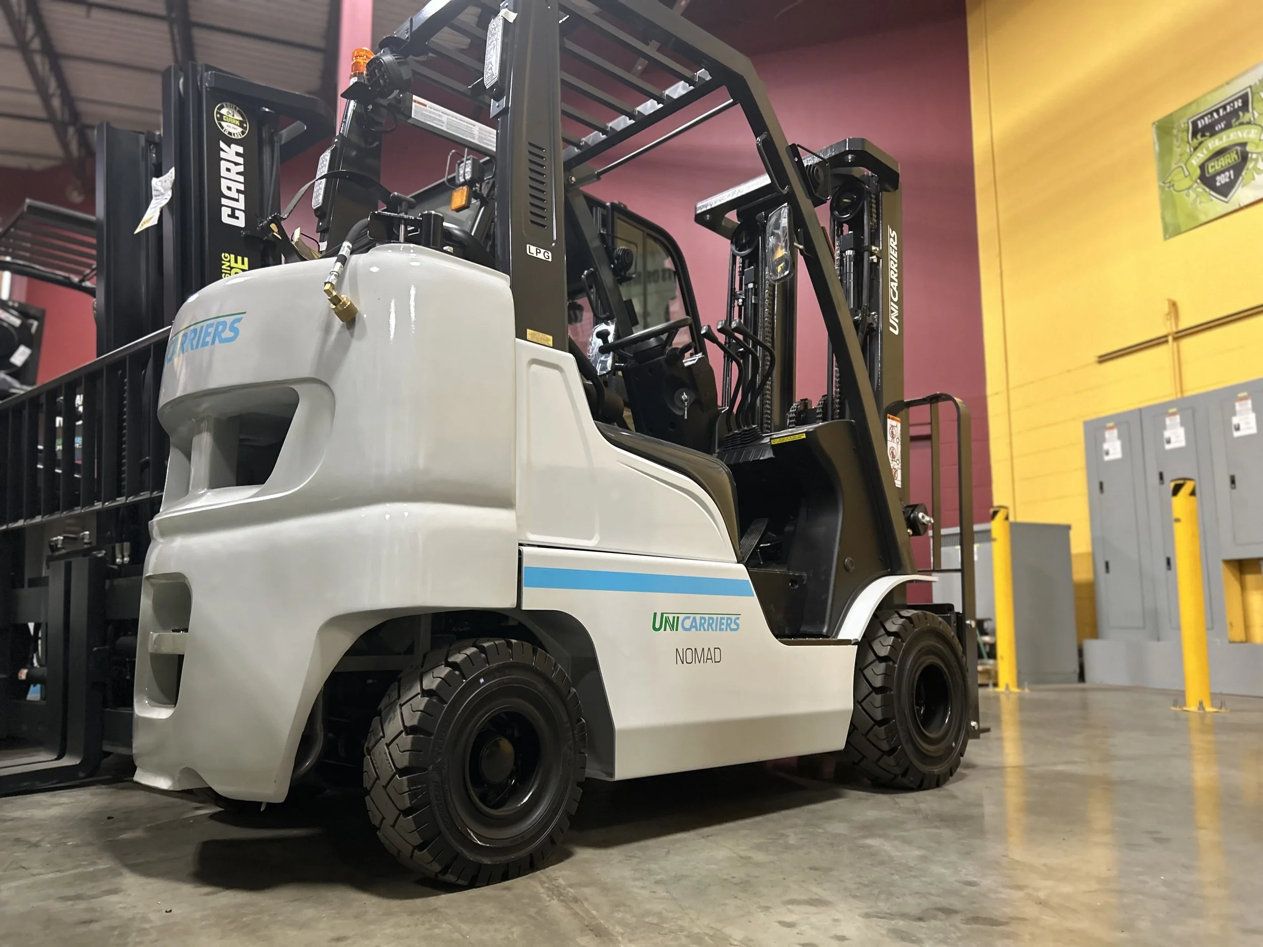 NEW UniCarriers AF50 (Pic #3).jpeg