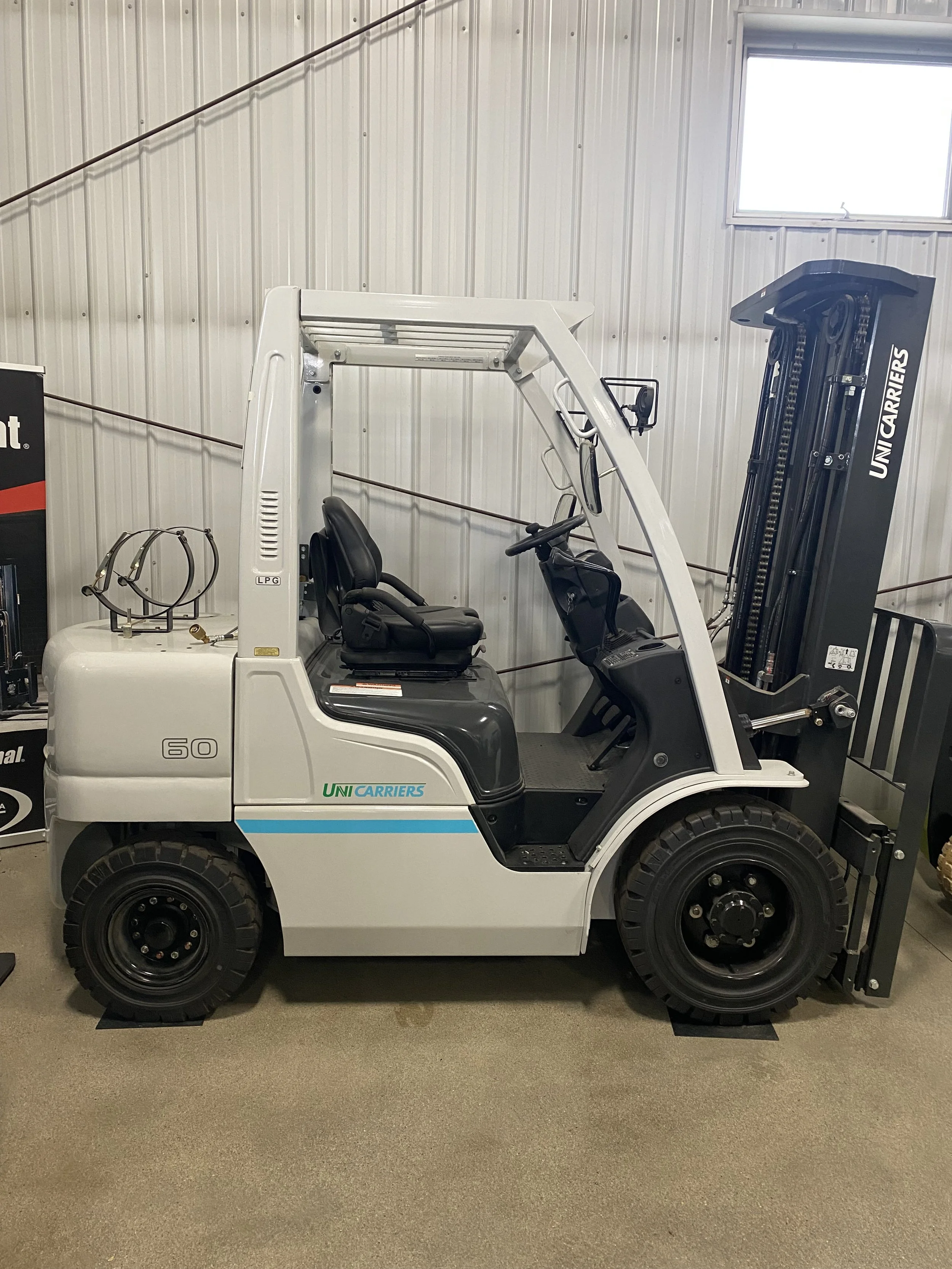 NEW UniCarriers PF60 (Pic #1).jpeg