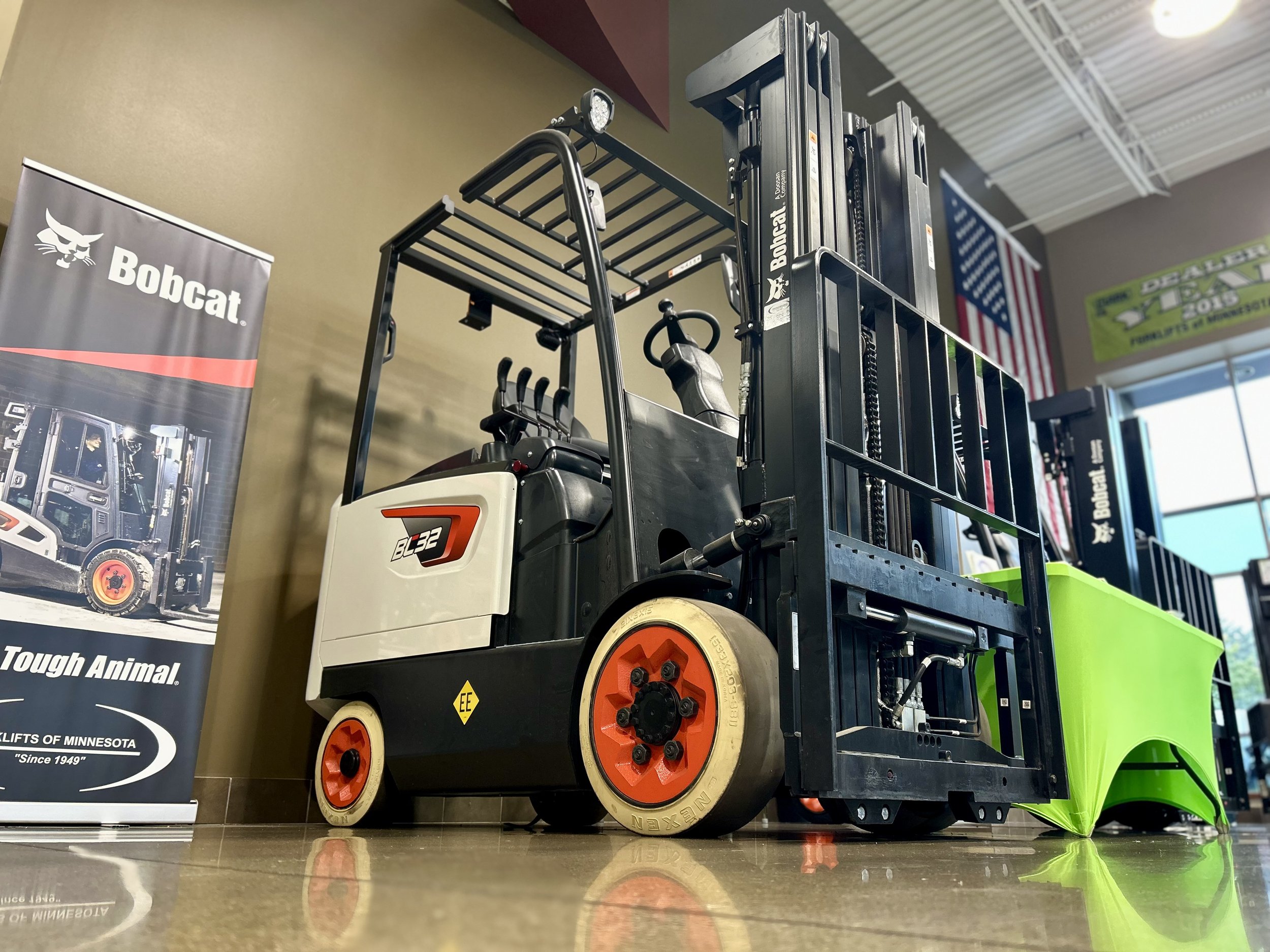 New Bobcat BC32S-7 (Pic #1).jpeg