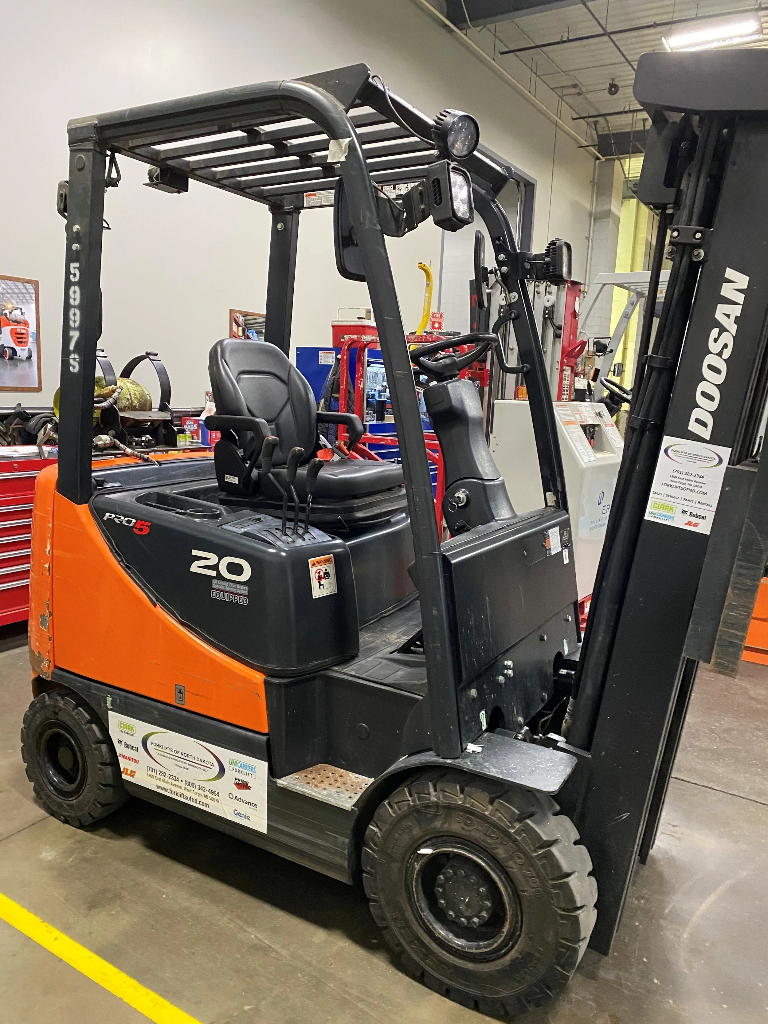5997S - 2021 Doosan G20SC-9 (Pic #3).jpg