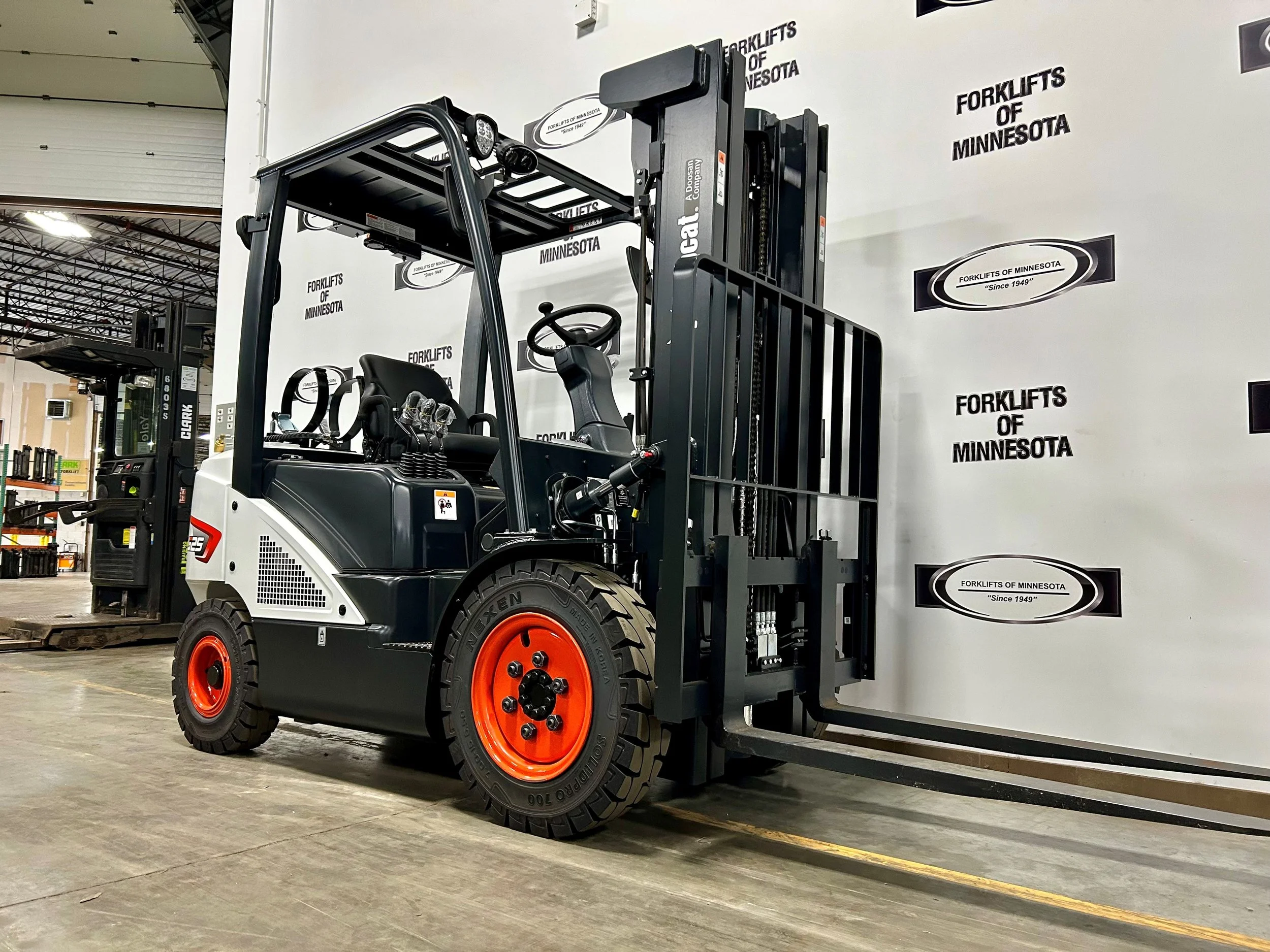 New Bobcat GC25S-9 (Pic #7).jpg