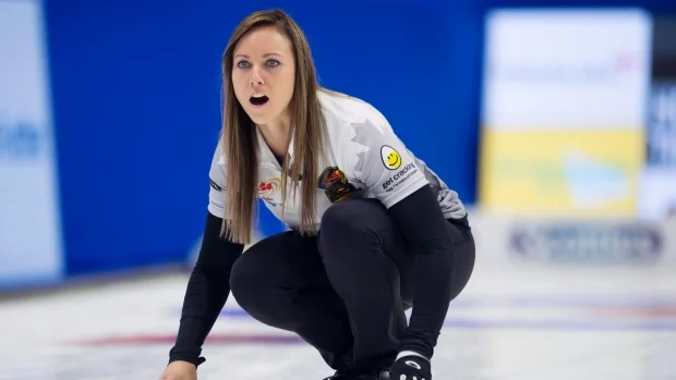 Gushue, Homan earn wins at Roar of the Rings