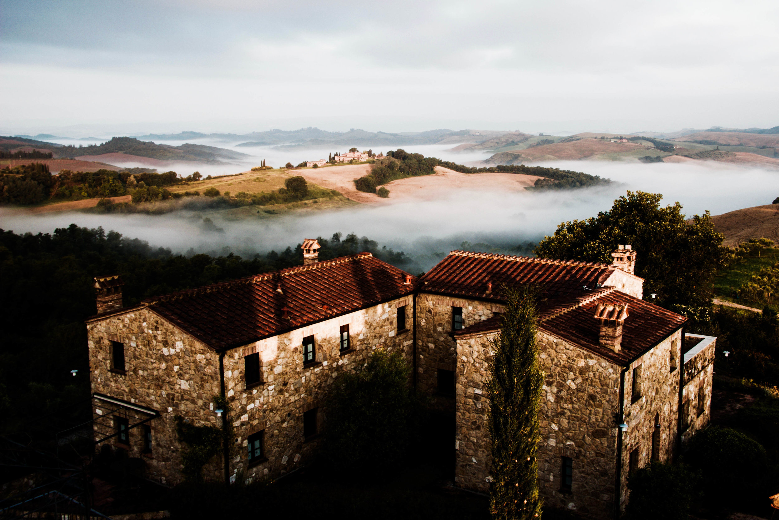 JacobGrantPhotography_Travel, Misty Morning in Tuscany