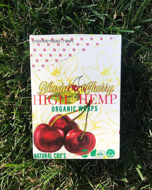 @highhempwrap has done it again with their newest wraps, Blazin&rsquo; Cherry 🍒 Find the whole #HighHemp line at Sunrise
&bull;
&bull;
#blaze #organicwraps #cbdinfused #naturalwrap #rollyourown #ecofriendly #summerflavors