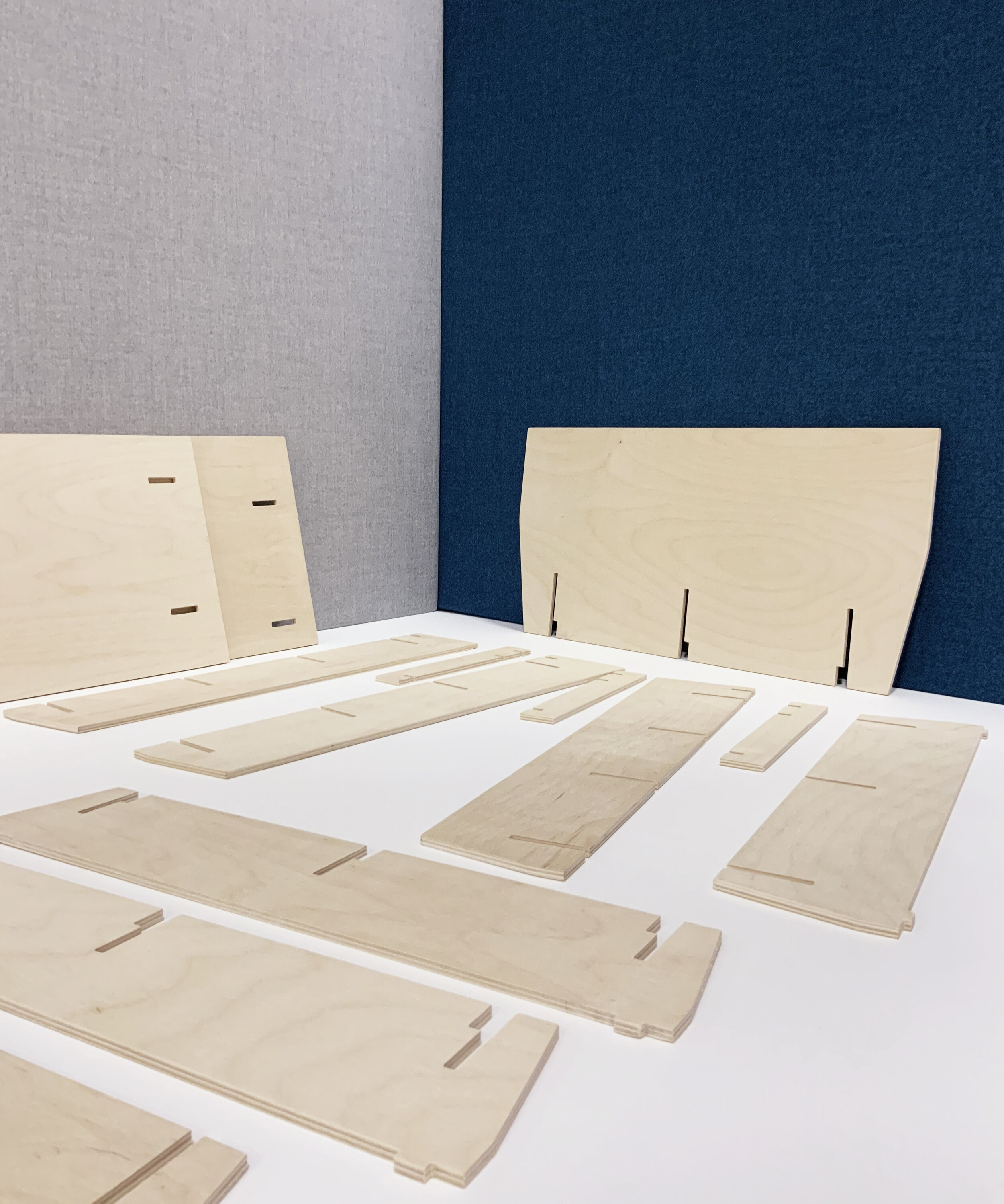 Charles Schreiber (United States, born 1960), Joseph's Bed (Flat Packed, King), 2020, Plywood, Courtesy of the artist 