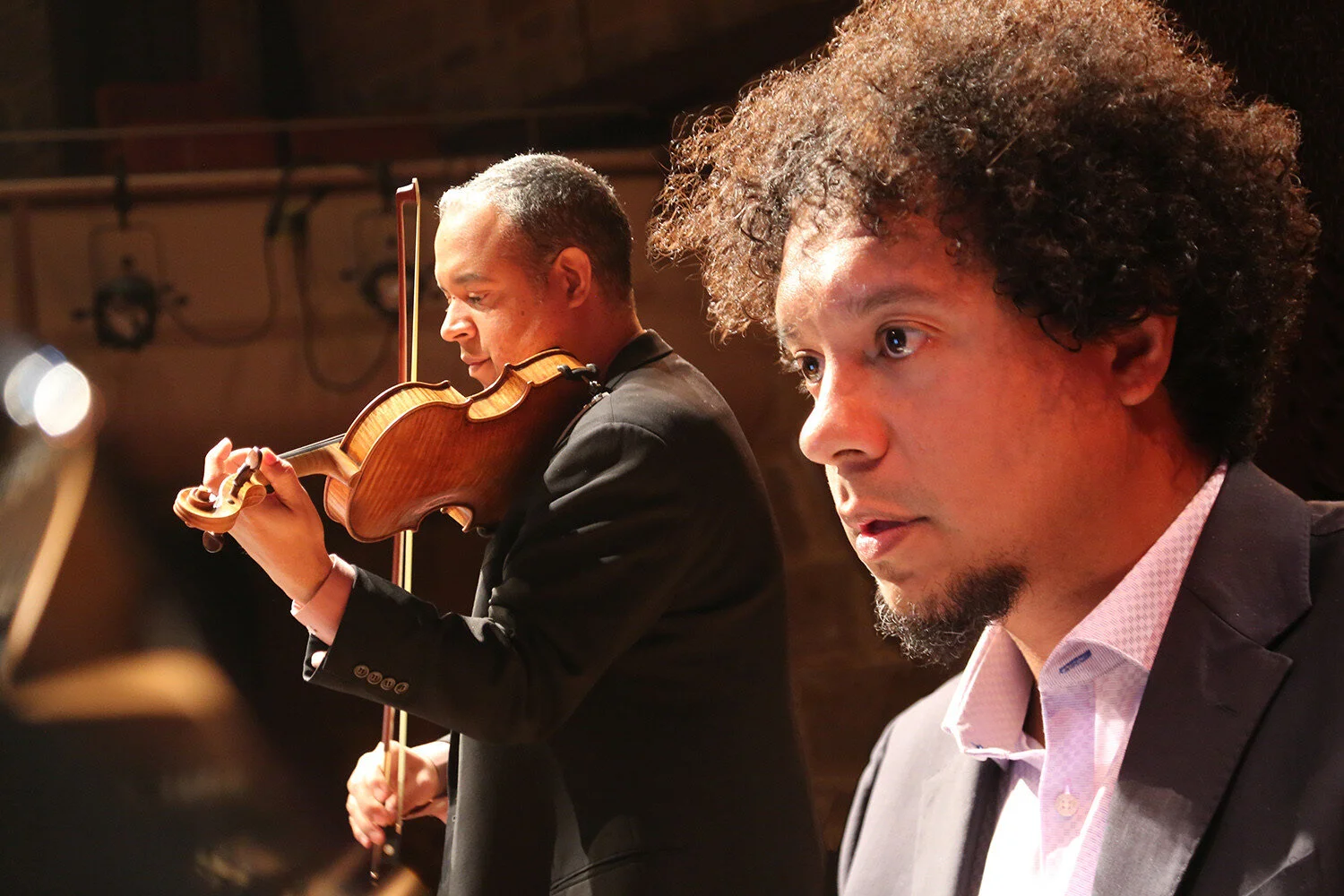 Los Hermanos / The Brothers