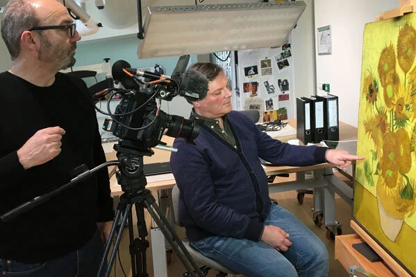 Sunflowers [Exhibition on Screen]