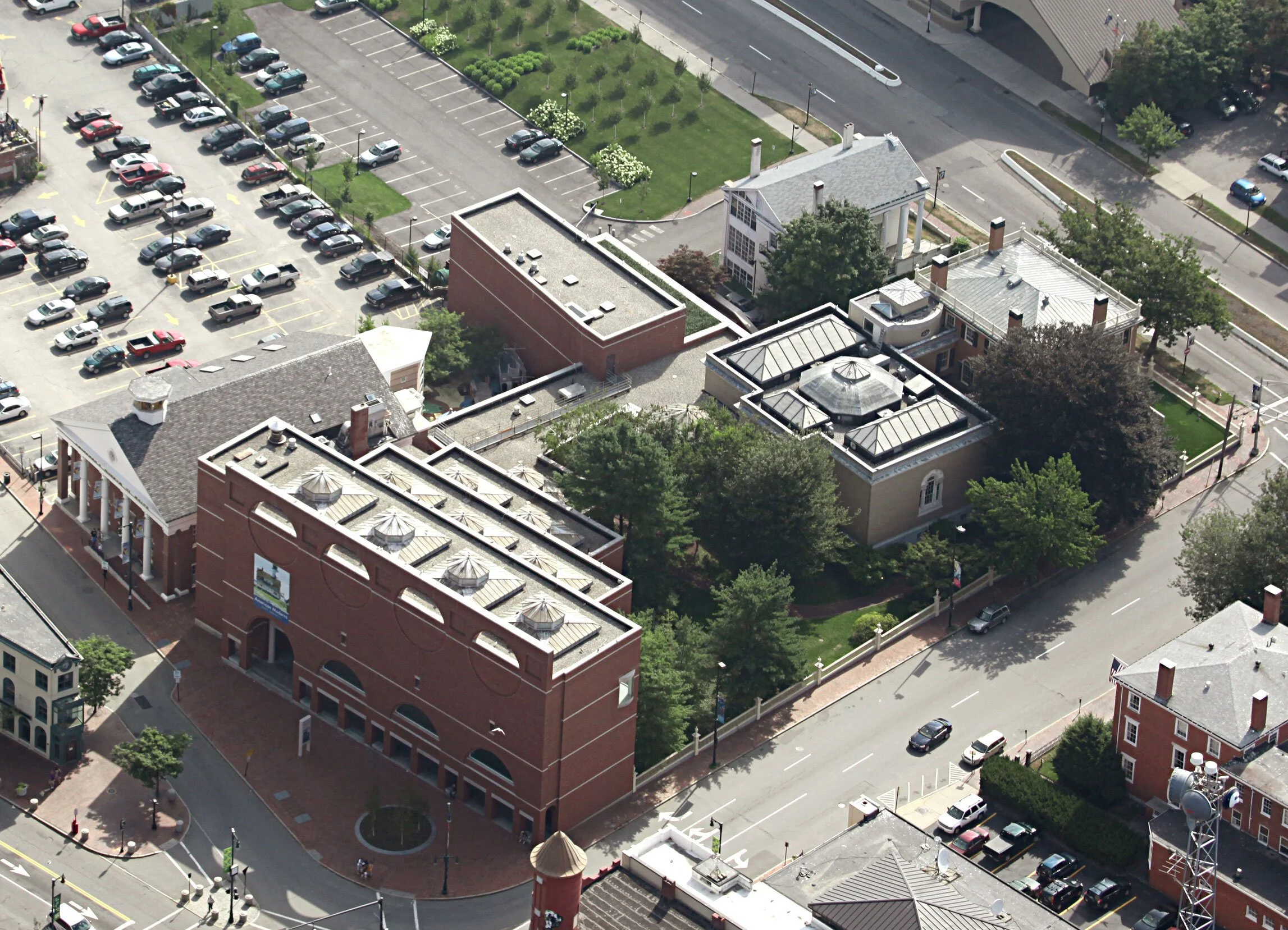Mainebiz: Portland Museum of Art unveils finalists' designs for expansion