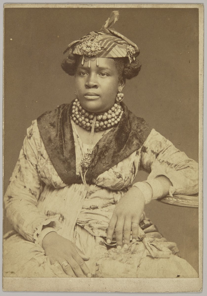  Unknown,  Martinique Woman,  circa 1890, albumen print, 5 3/4 × 4 inches. Art Gallery of Ontario. Montgomery Collection of Caribbean Photographs. Purchase, with funds from Dr. Liza &amp; Dr. Frederick Murrell, Bruce Croxon &amp; Debra Thier, Wes Hal