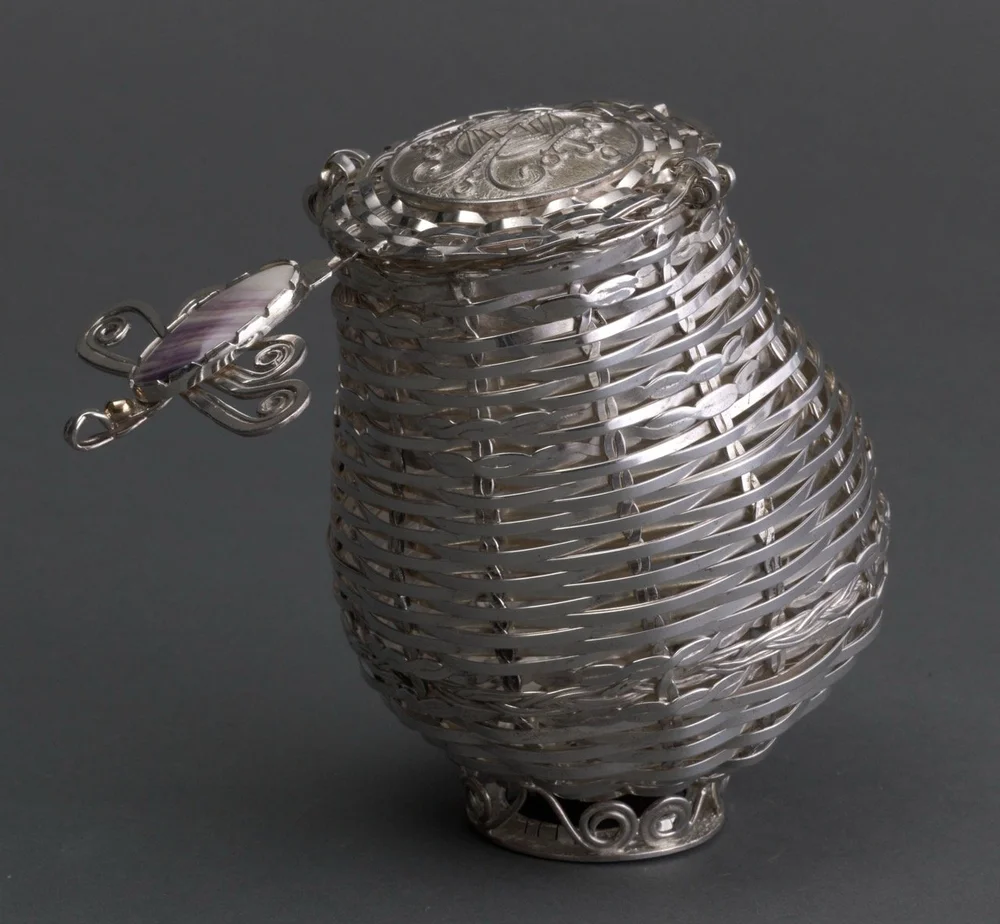  Shane Perley-Dutcher (Neqotkuk Wolasqiyik (Tobique First Nation), born 1976),  Kikehtahsu (Healing) , 2019, sterling silver and pietersite stone, 4 × 5 1/4 × 3 1/4 inches. Museum purchase with support from the Peggy and Harold Osher Acquisition Fund