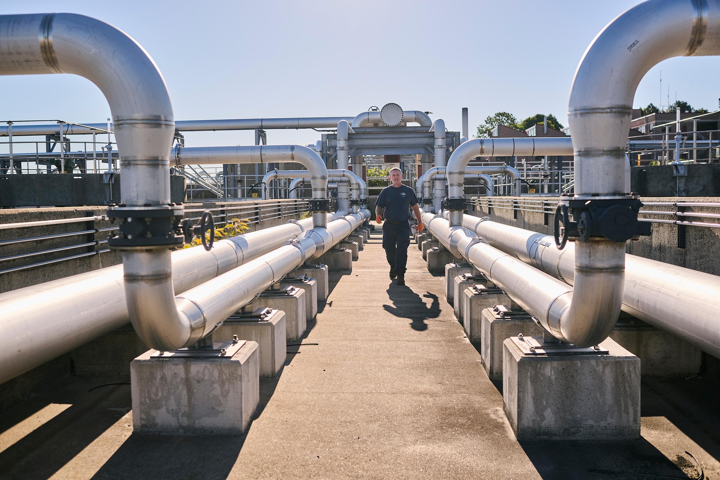 MV5BMWNkZWMyM2UtZDczOS00ZDI1LWI1ZDMtMmZjZTZiNDgyMThkXkEyXkFqcGc%40 image