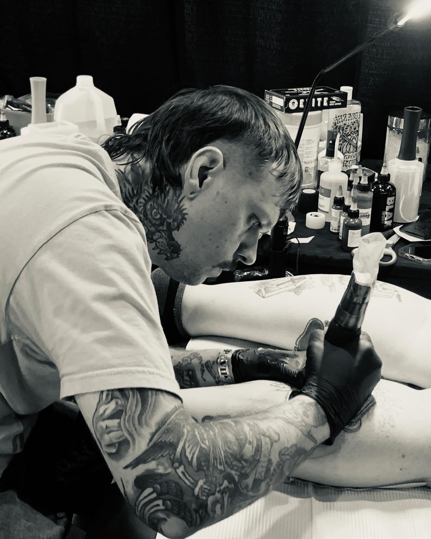 Gabe will be available for palm size or smaller walk-ins today from 3pm to 10pm! 

Lettering can be bigger than palm size, all cover ups have to be scheduled with an in-person consultation. 

First come first serve!

#gallipolis #ohio #walkins #jamme
