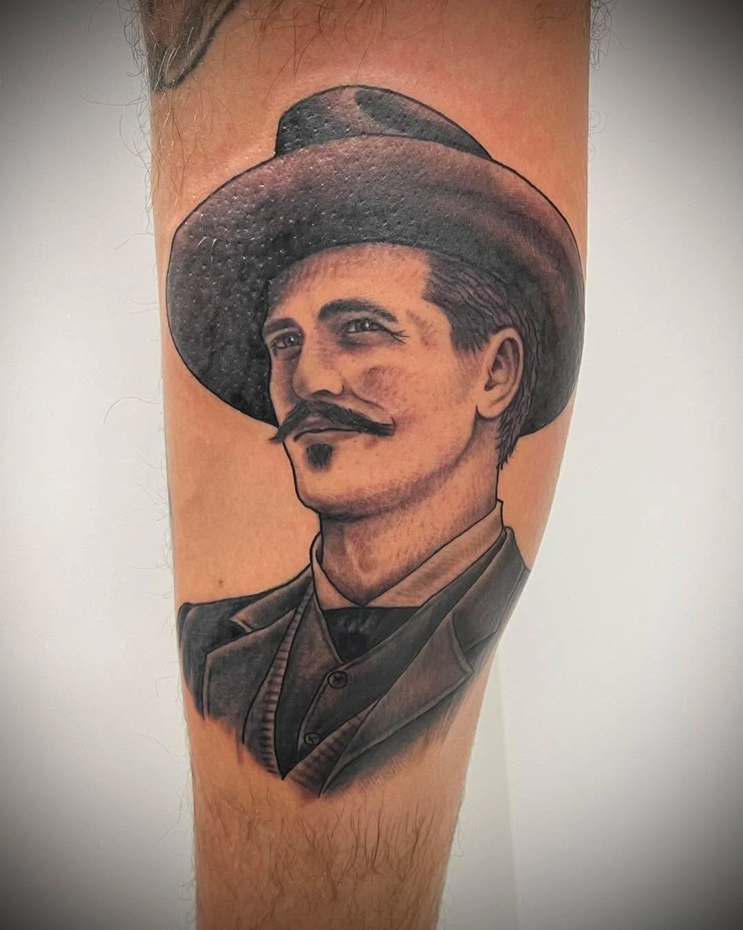 Tattoo done by Bruce yesterday. 

Accepting Walk-ins every Wednesday from 12-8pm, and anytime appointments are not scheduled. Stop in to schedule your next anytime during shop hours or message or call with any questions. 

Temple Tattoo Since 1996