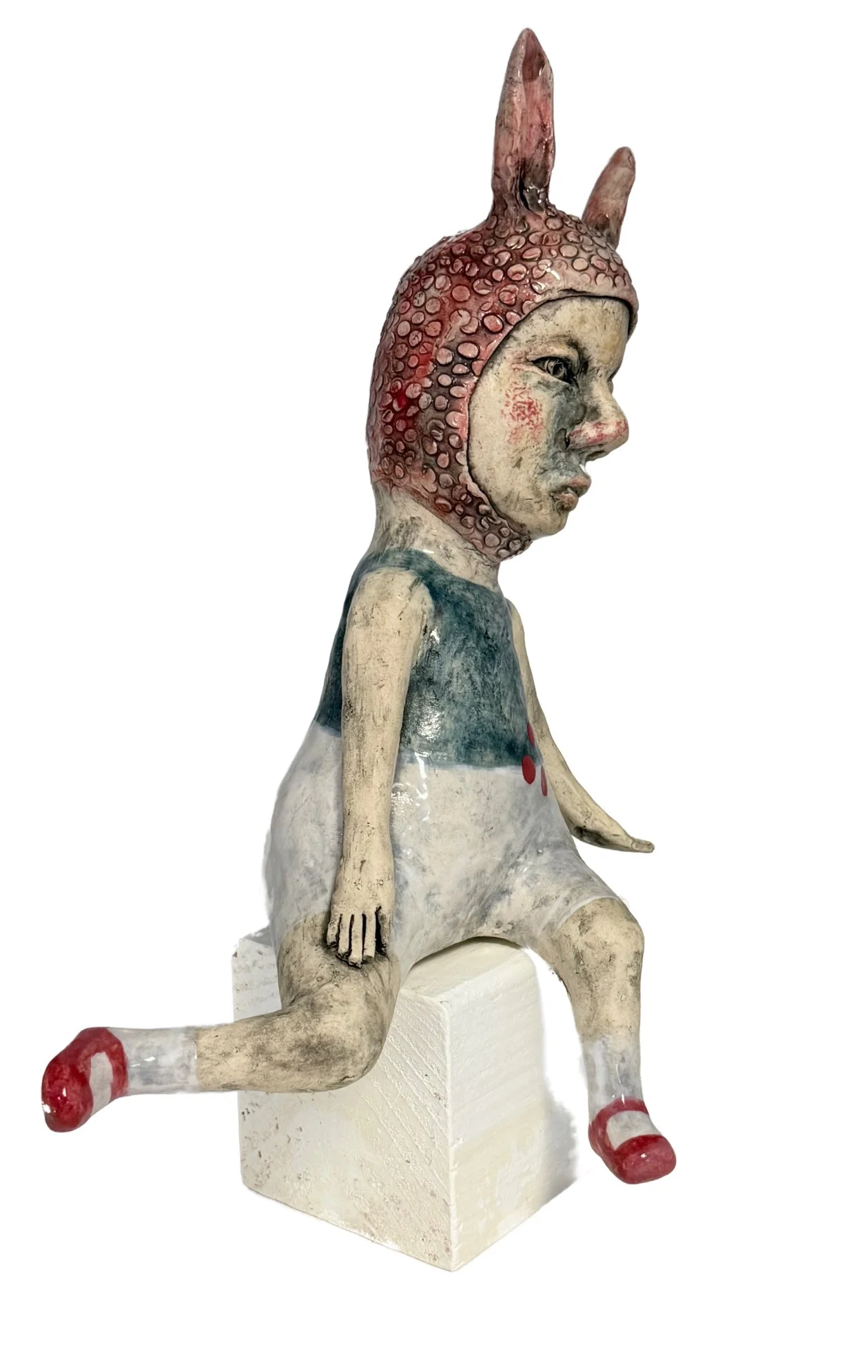 Pinkie watching the waves.jpg