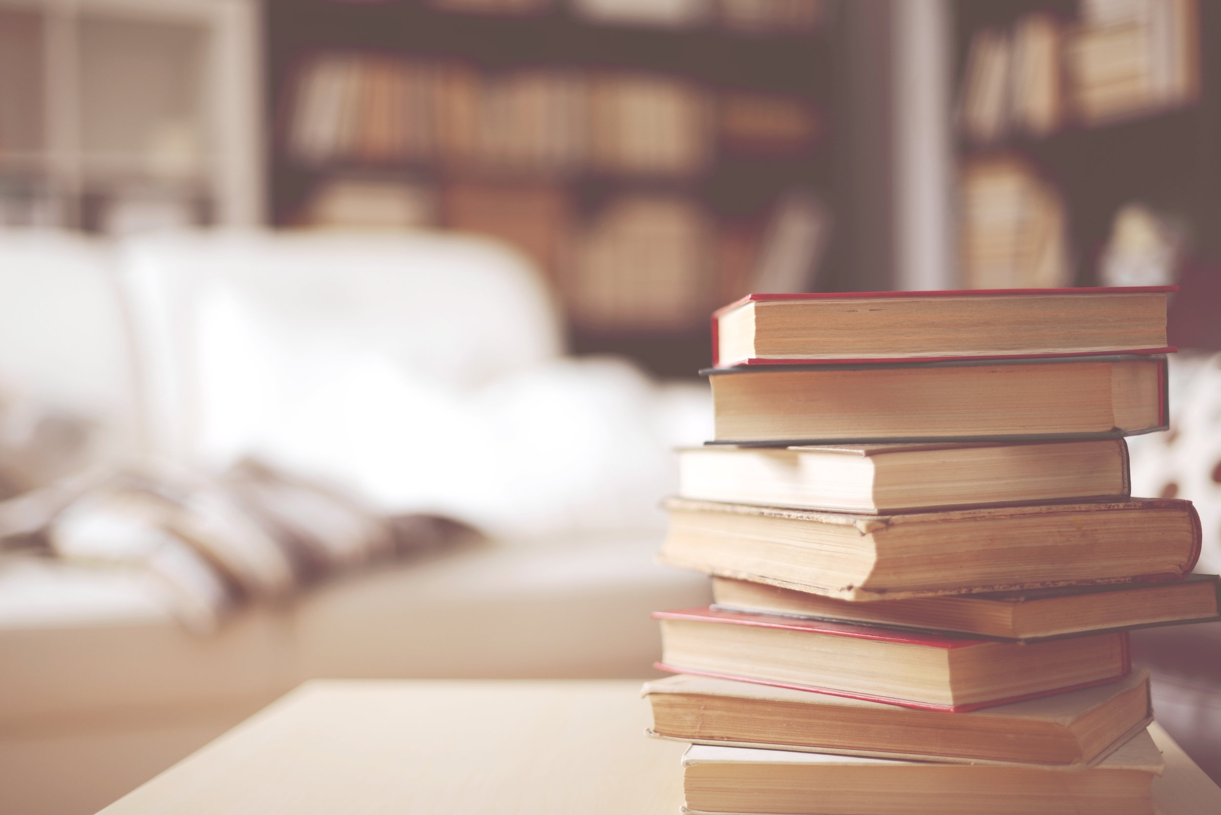 Фон с книгами