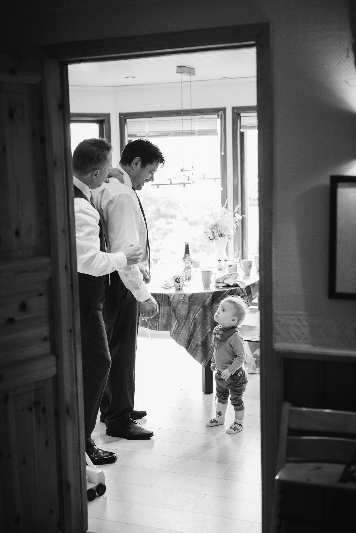 Norway+wedding+photographer+elopement+pre+wedding+Casey+Arneson-17.jpg