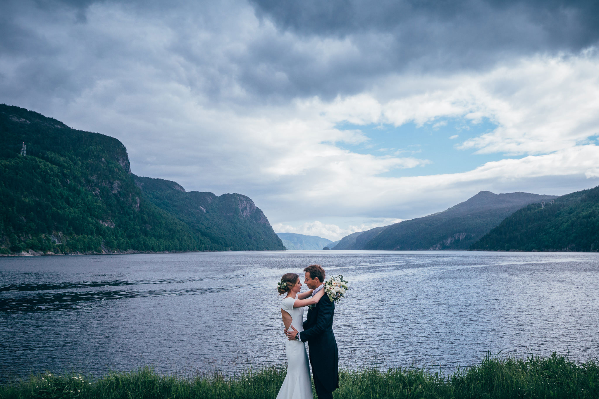 Norway+wedding+photographer+elopement+pre+wedding+Rogaland+bryllupsfotograf+Casey+Arneson-78.jpg