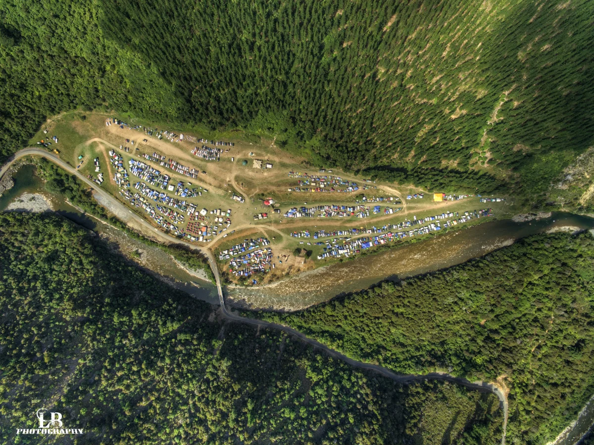 DJI_0131_2_3_4_5_tonemapped.JPG