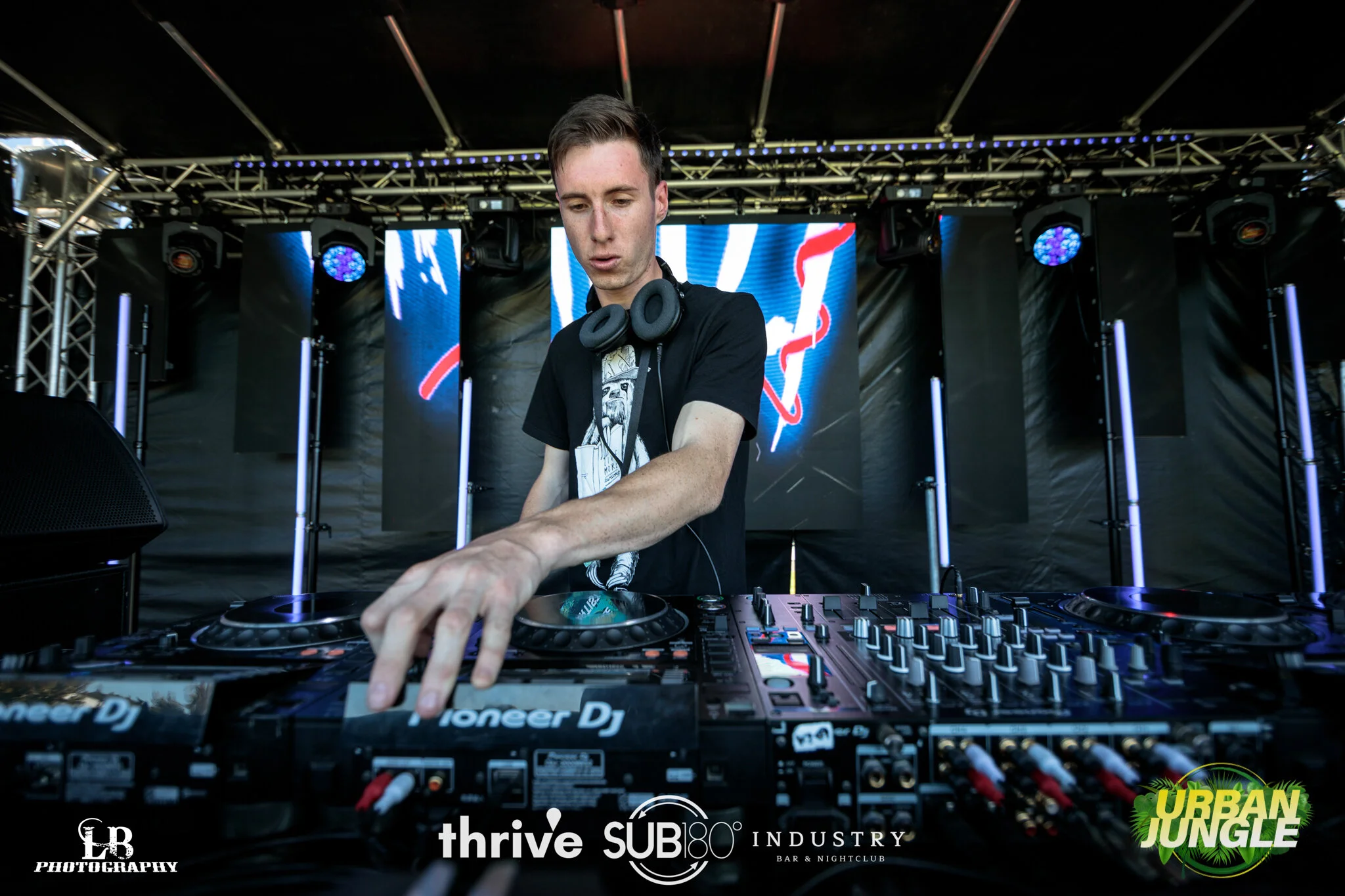 001 - LBP-Urban-Jungle-2021-Web-Res.JPG