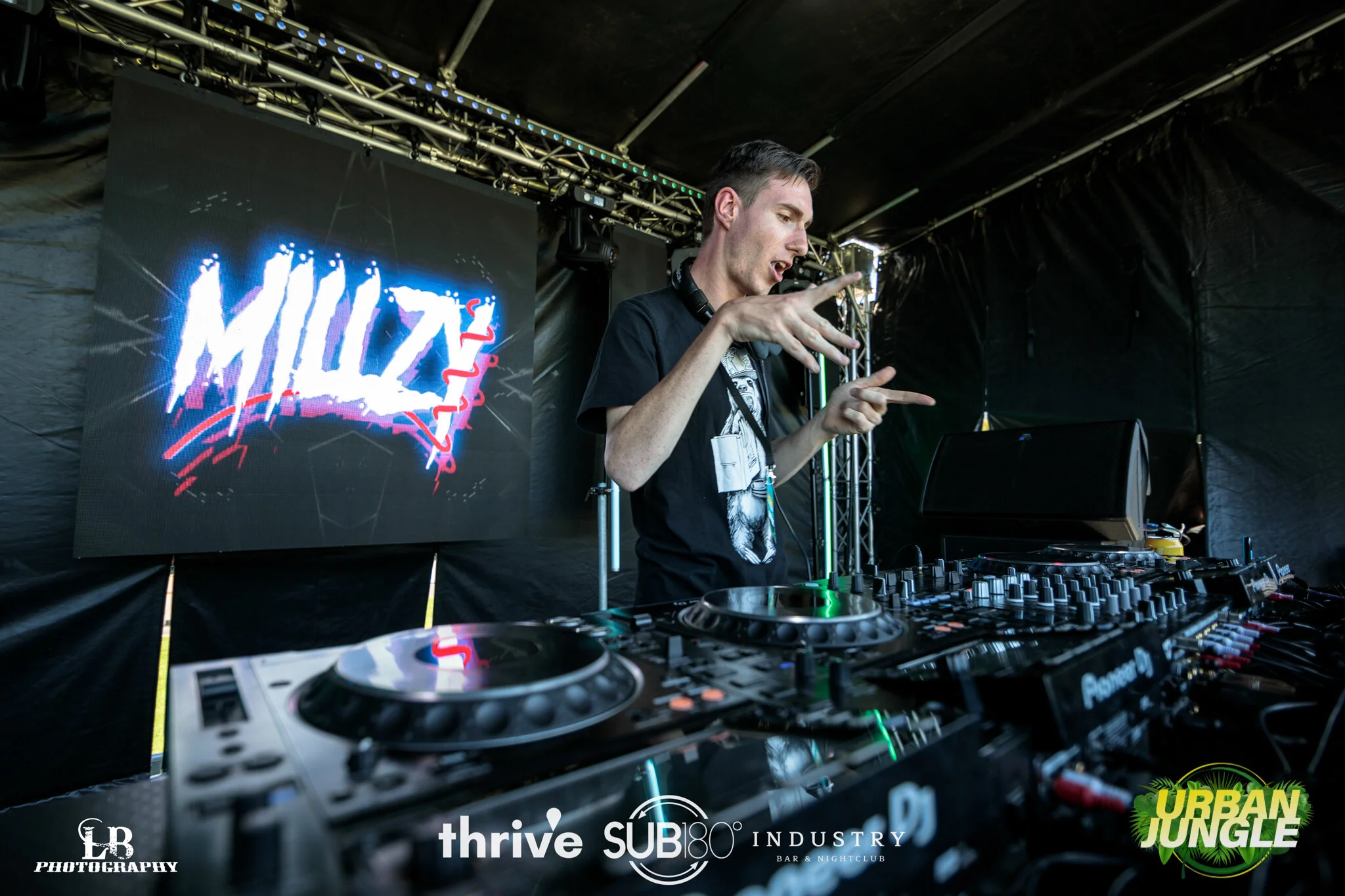 002 - LBP-Urban-Jungle-2021-Web-Res.JPG