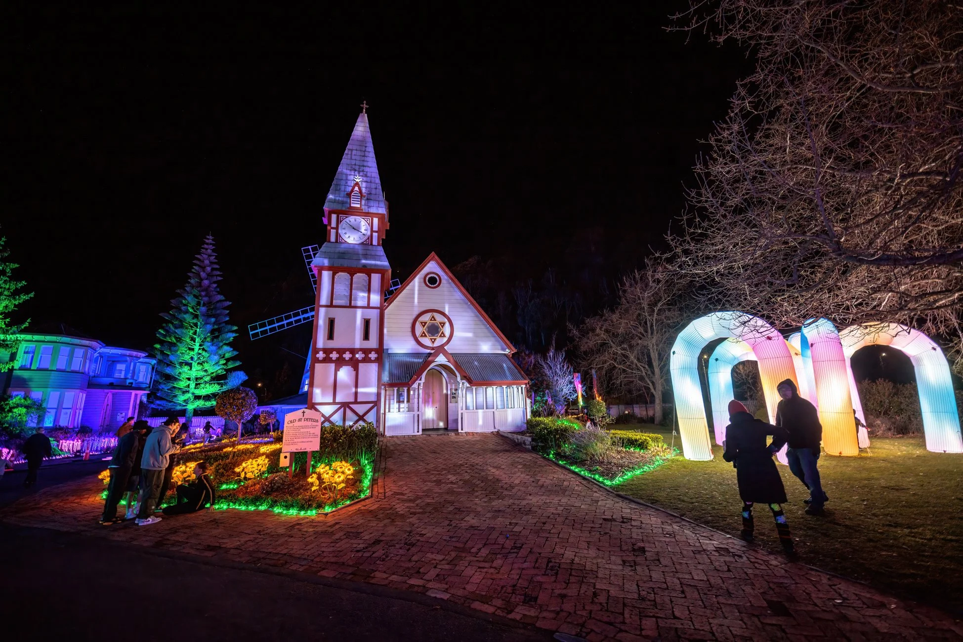 LB Photography - Illuminate 2024 - Nelson - Web  Res - 72.jpg