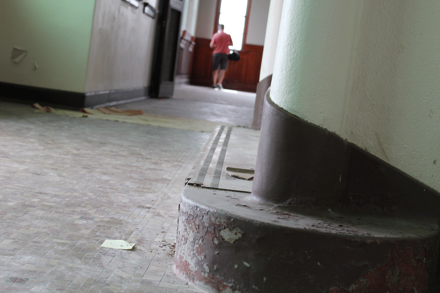 building-floor.gif