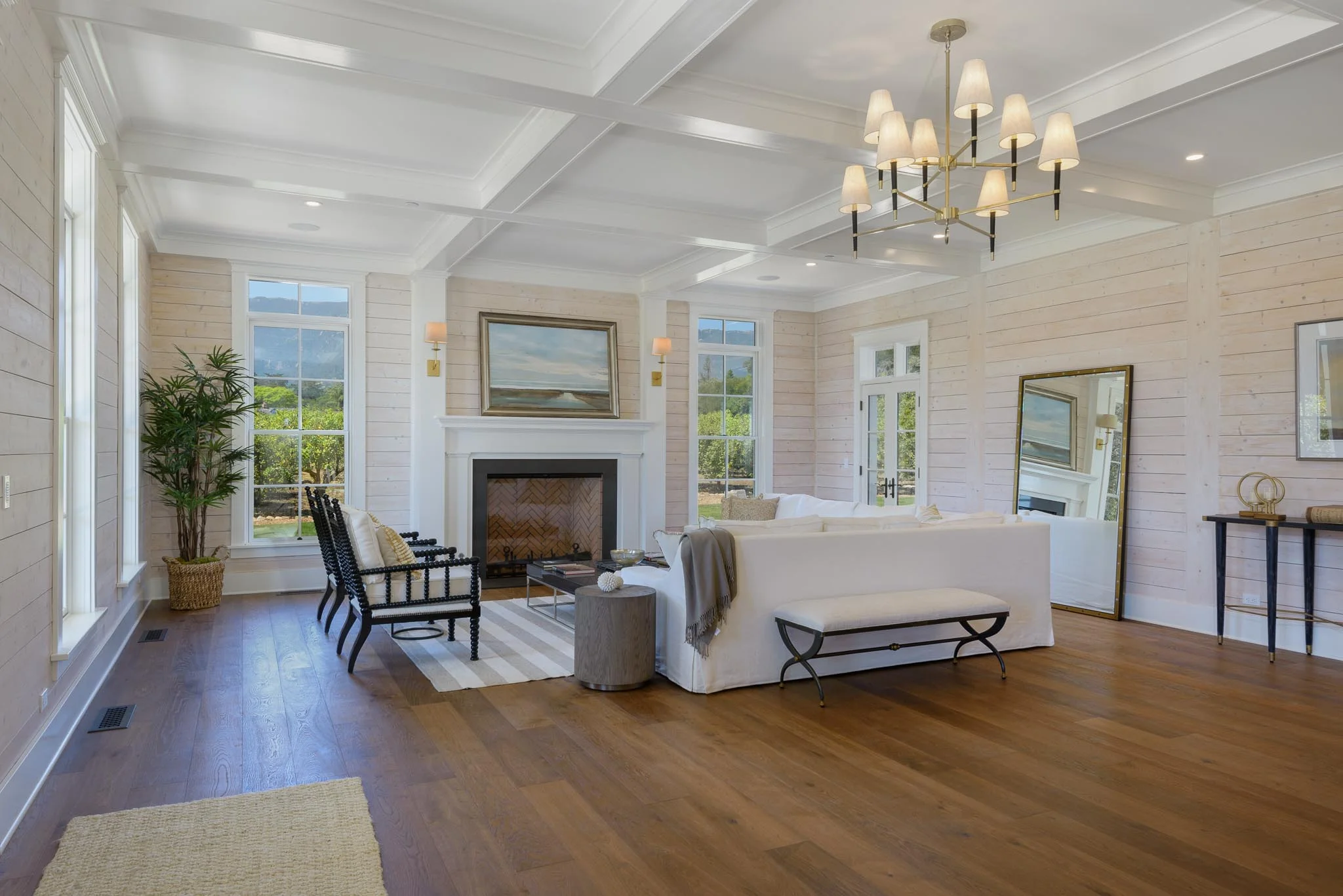 LivingRoom2.jpg