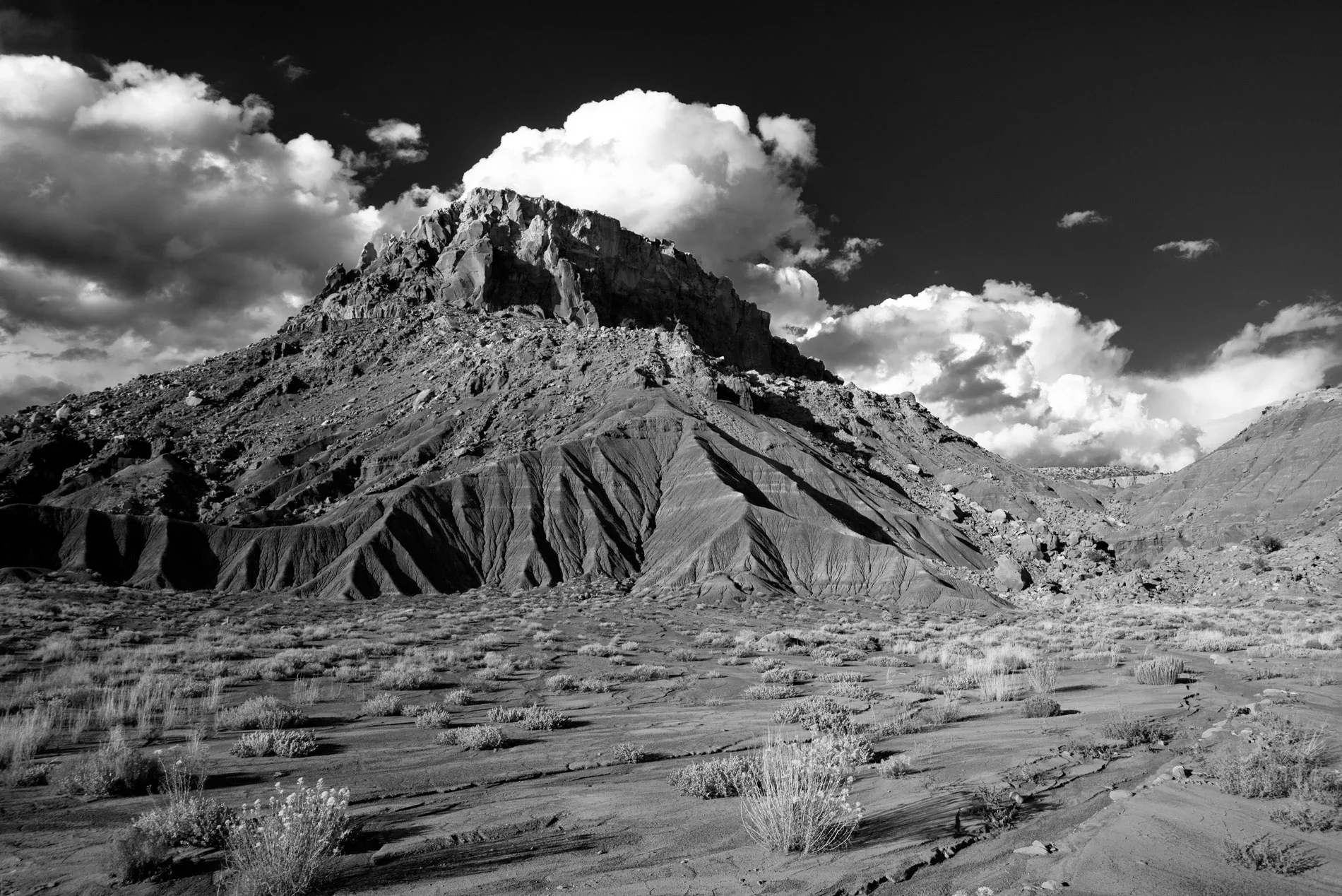 Glorious Red Rocks Near Ghost Ranch B&W.JPG