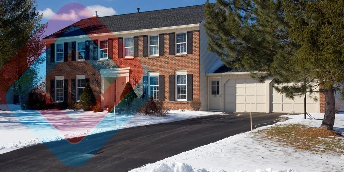 How to Remove Snow and Ice From a Driveway Without Salt