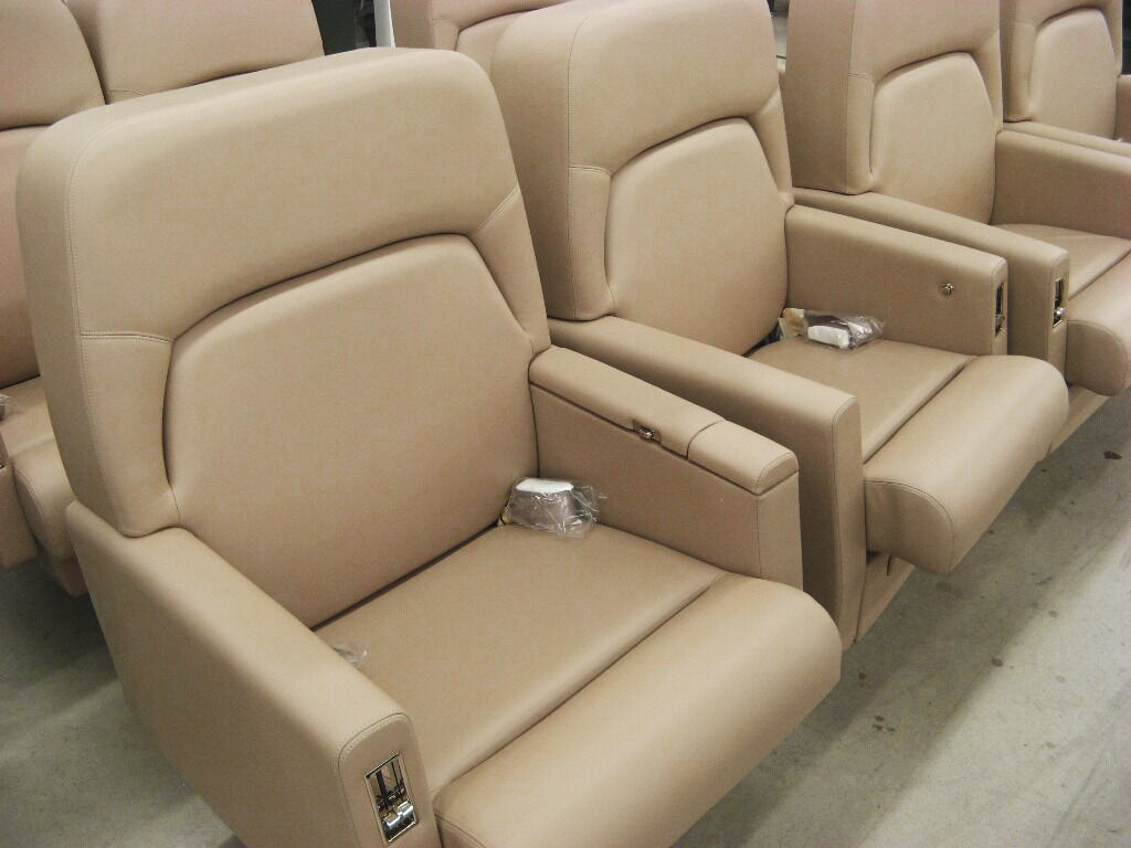Seats.jpg