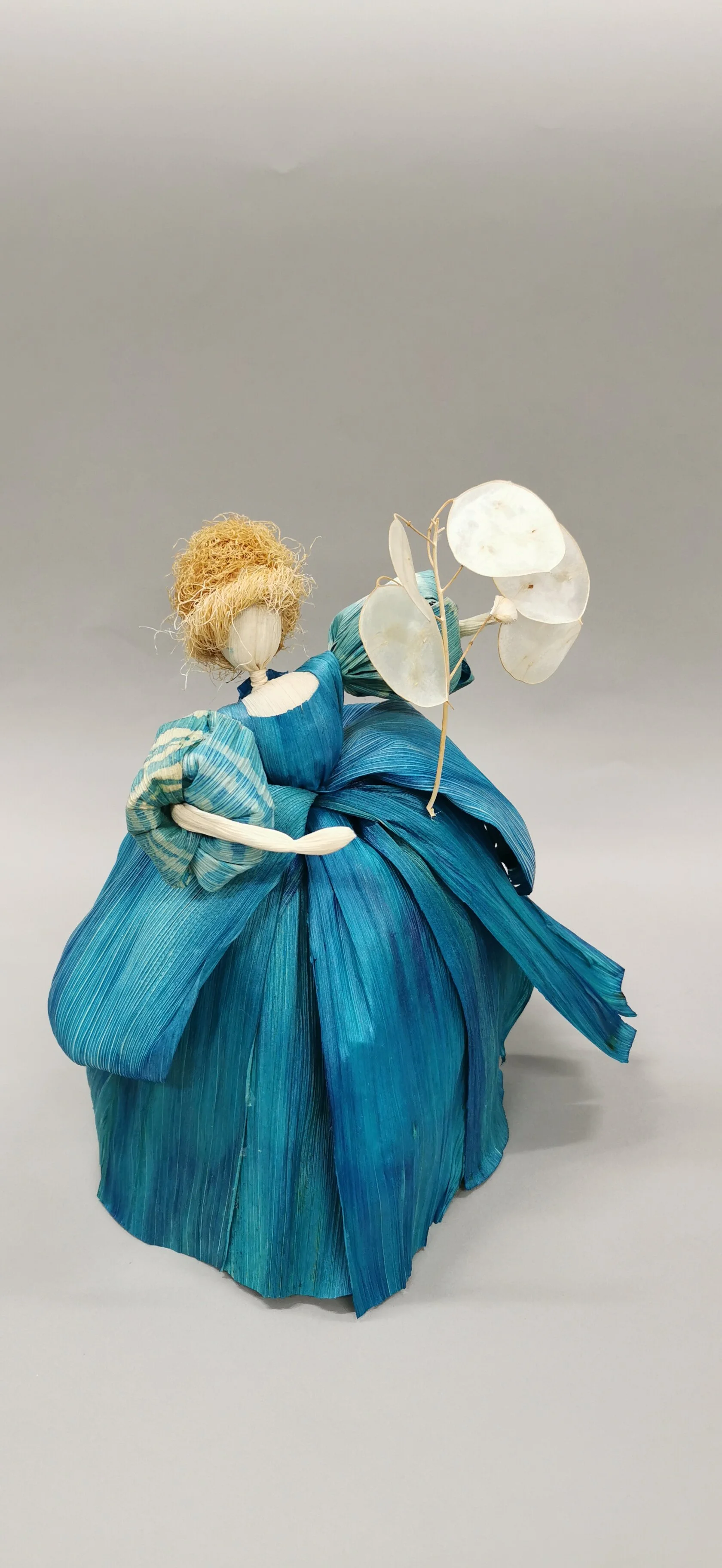 Princess Gentian 龍膽公主 1.jpg