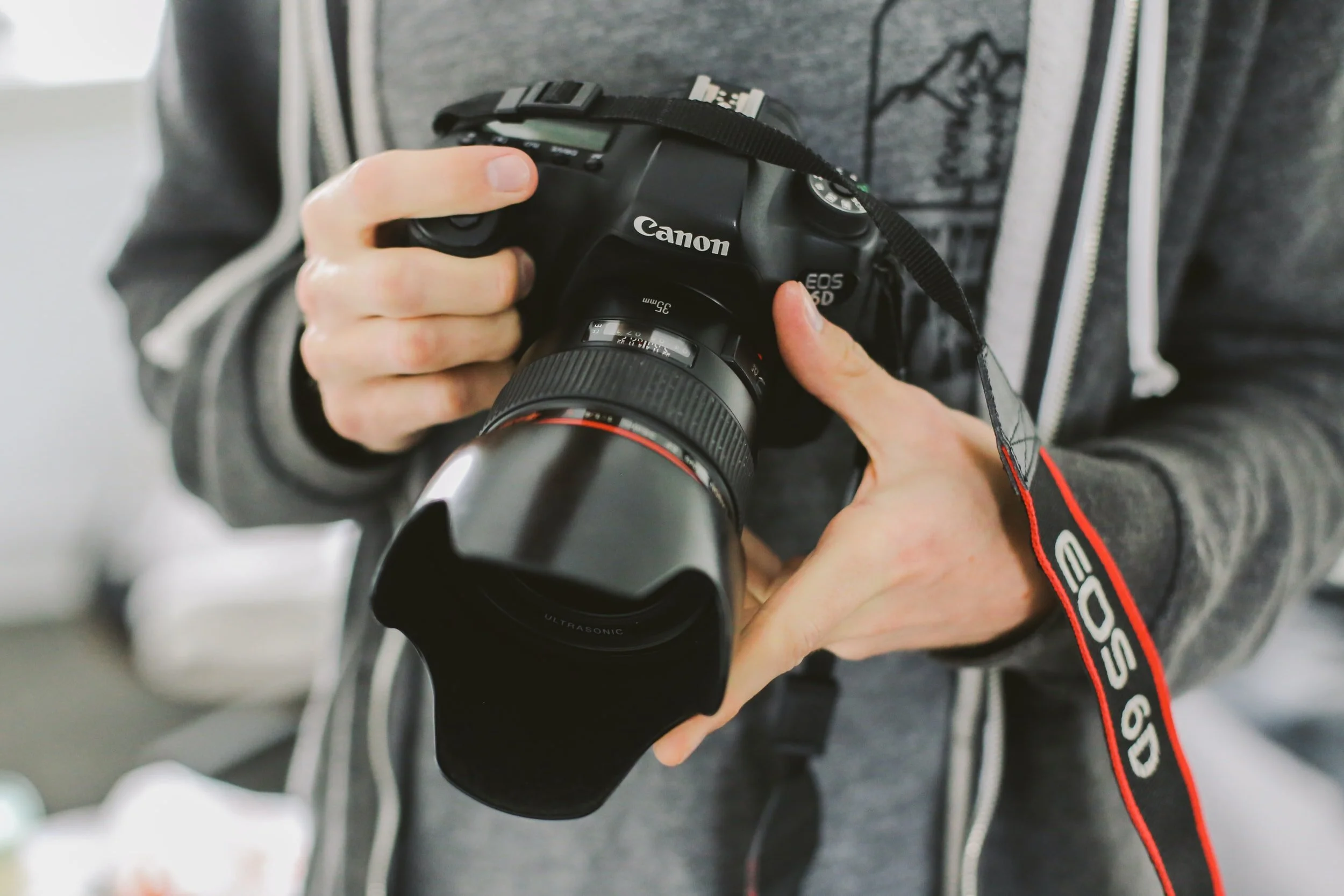 unsplash-image-2fj2L-4ERy4.jpg