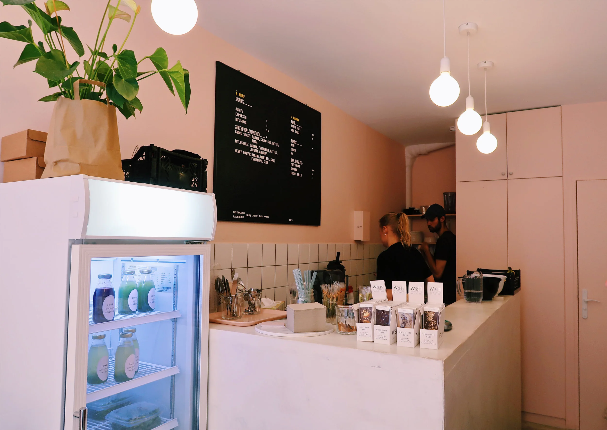 The Millennial Snacking Guide: Paris Edition