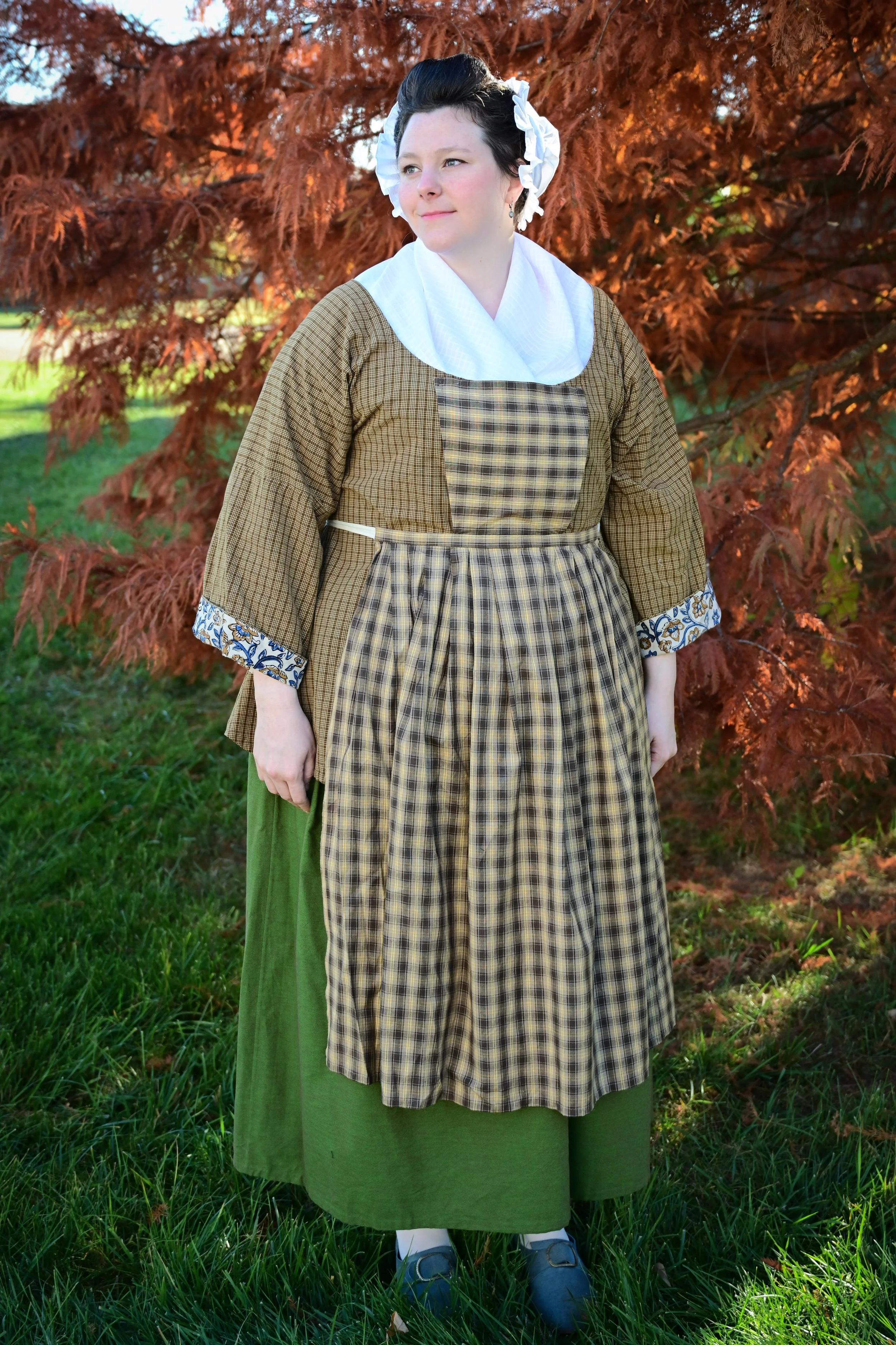 Pinner/Pocketed Aprons (Multiple Colors/Styles) — Sycamore Spring Clothier